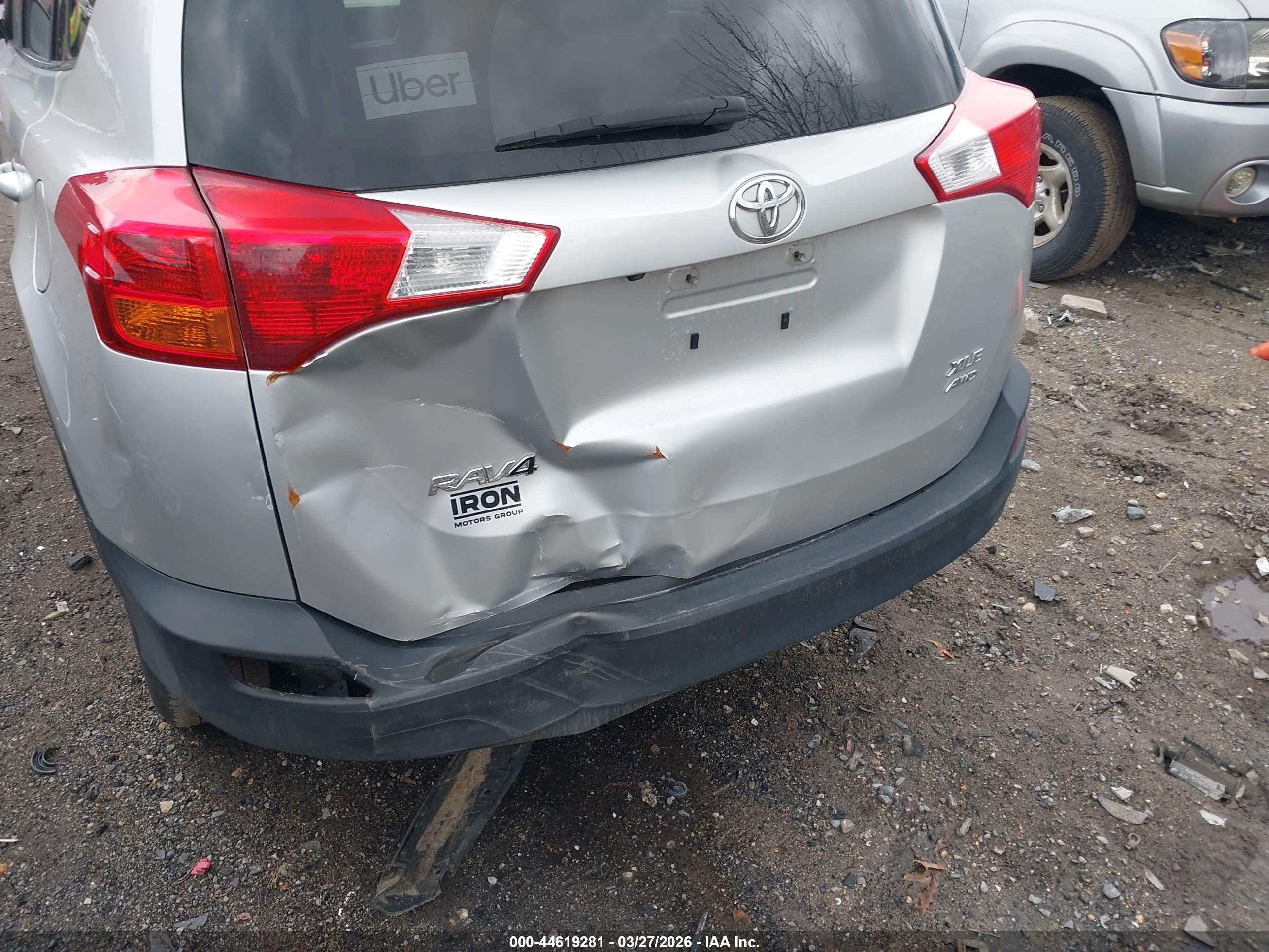2014 Toyota Rav4 Xle Silver vin: JTMRFREV9ED069686