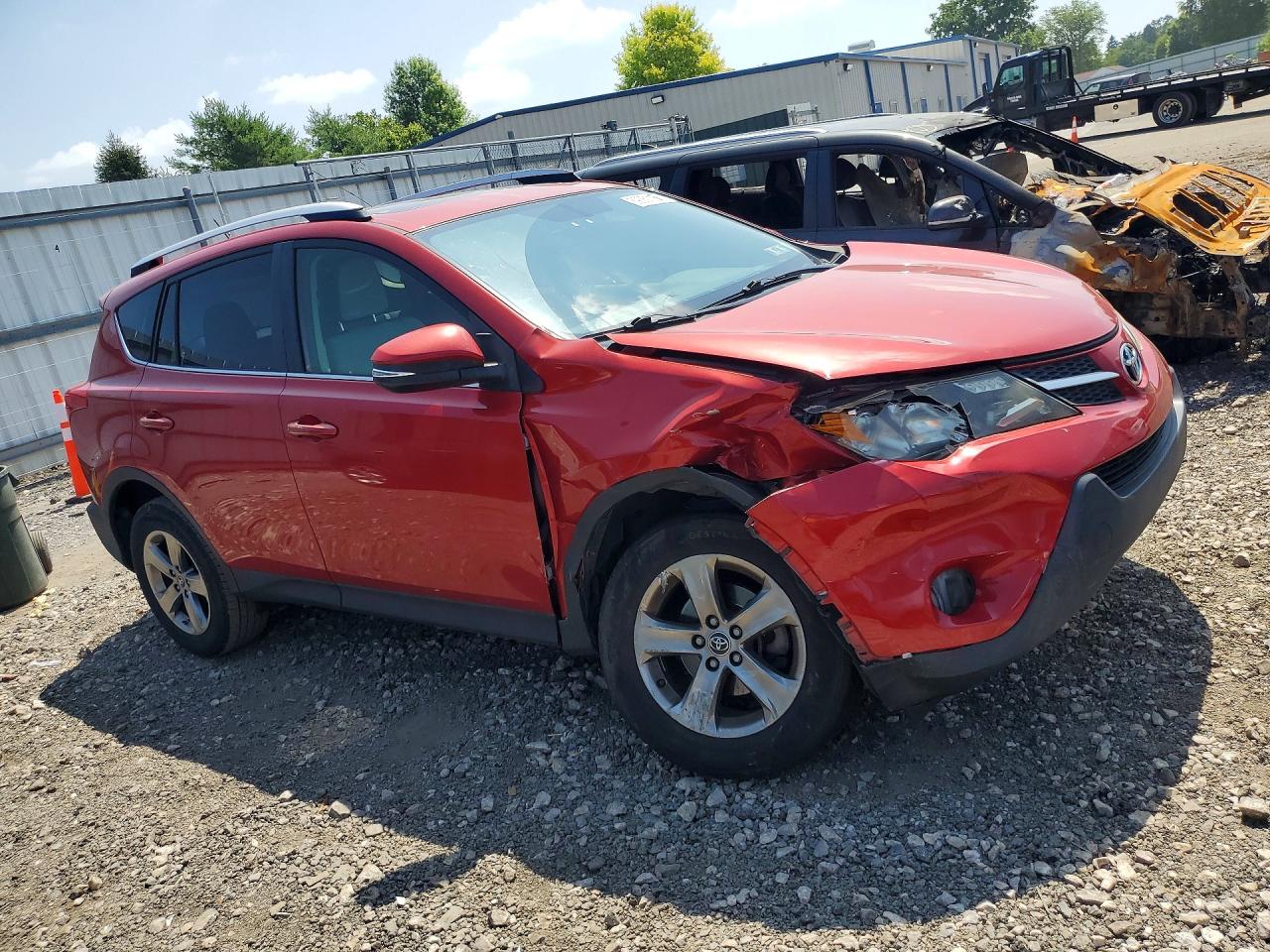 2015 Toyota Rav4 Xle Red vin: JTMRFREV9FD097666