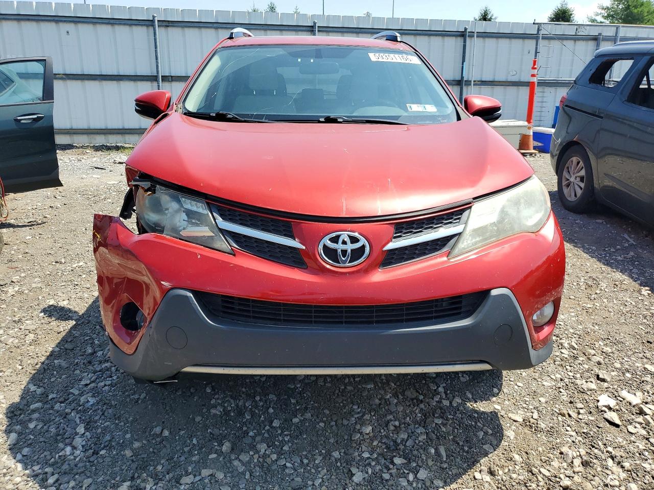 2015 Toyota Rav4 Xle Red vin: JTMRFREV9FD097666