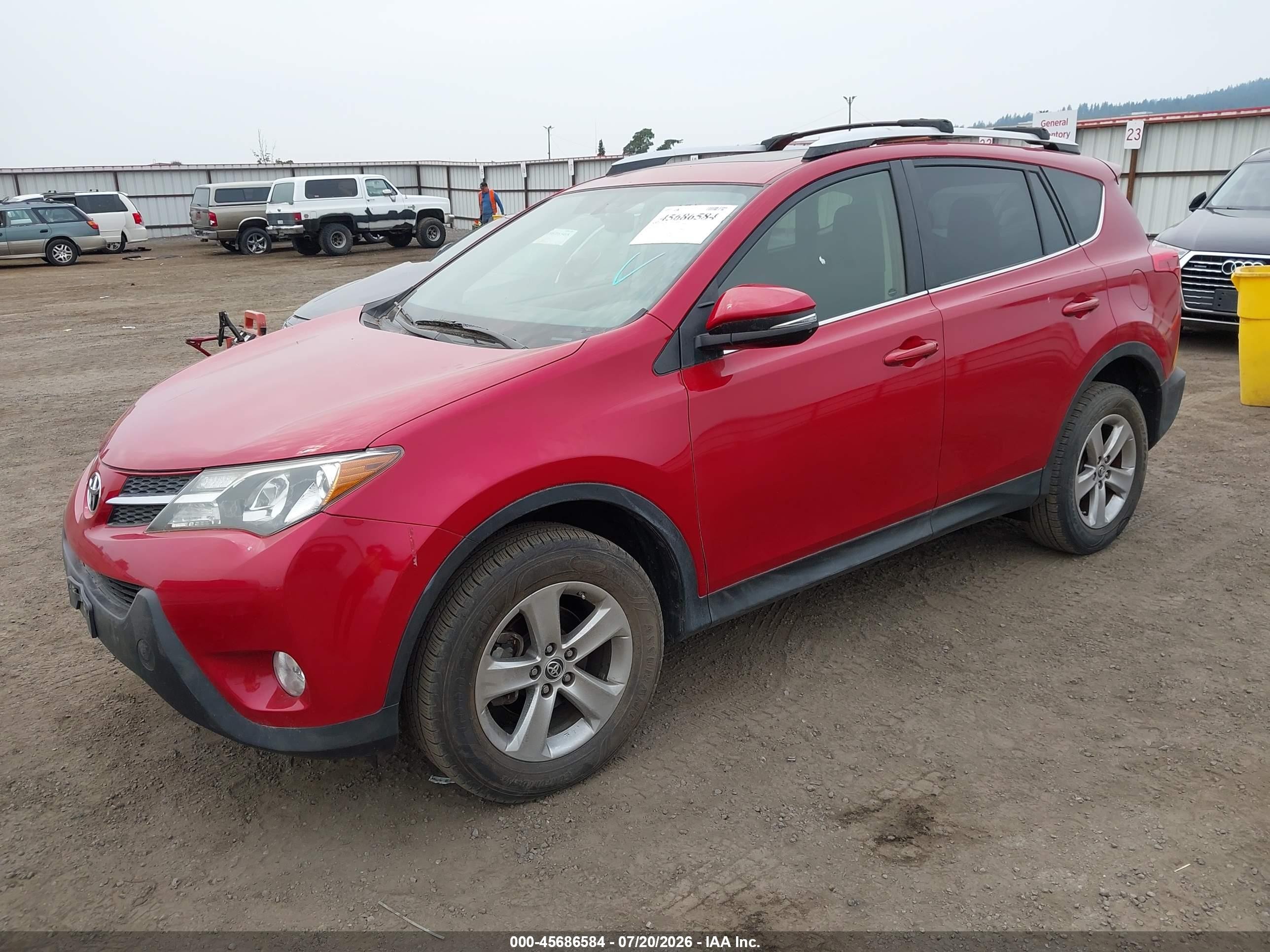 2015 Toyota Rav4 Xle Red vin: JTMRFREV9FD152357