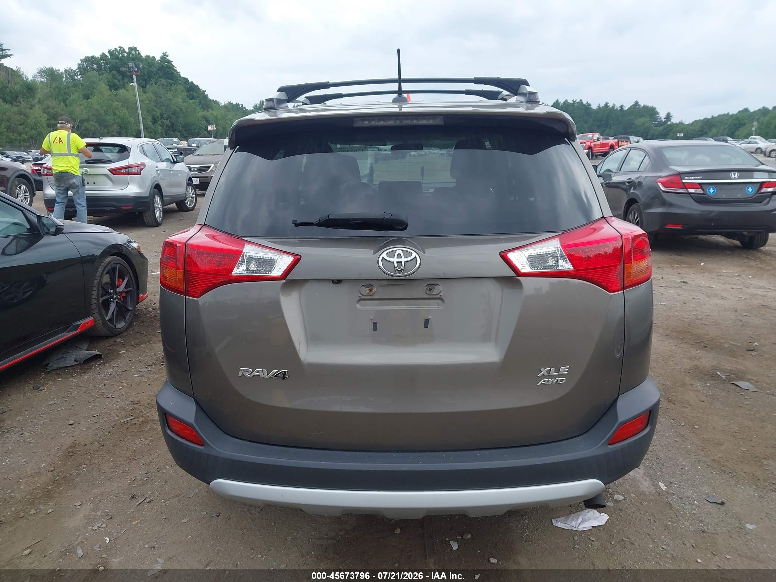 2015 Toyota Rav4 Xle Gray vin: JTMRFREV9FD157185