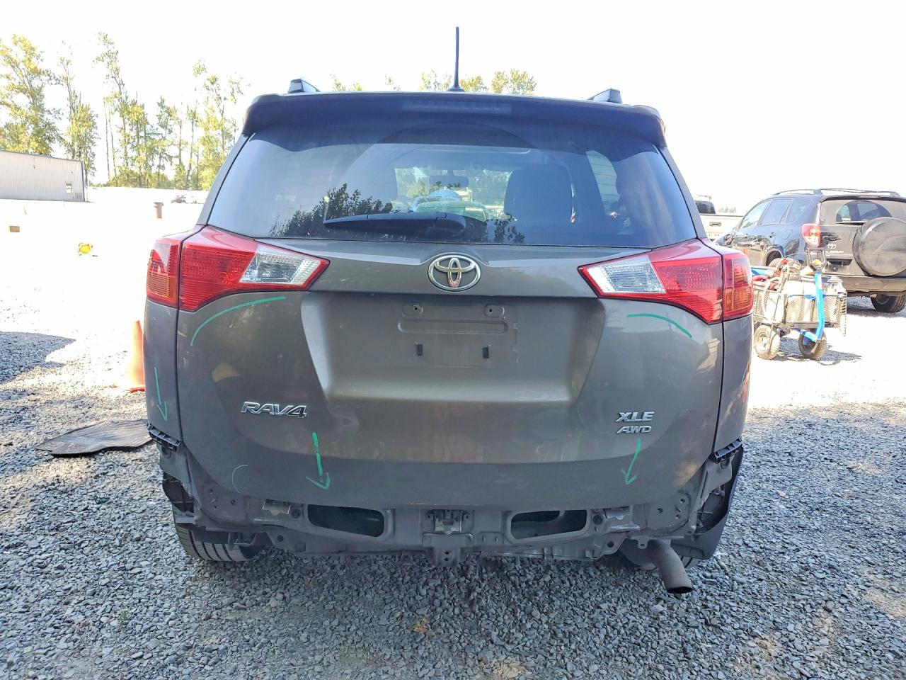 2015 Toyota Rav4 Xle Gold vin: JTMRFREV9FD170244