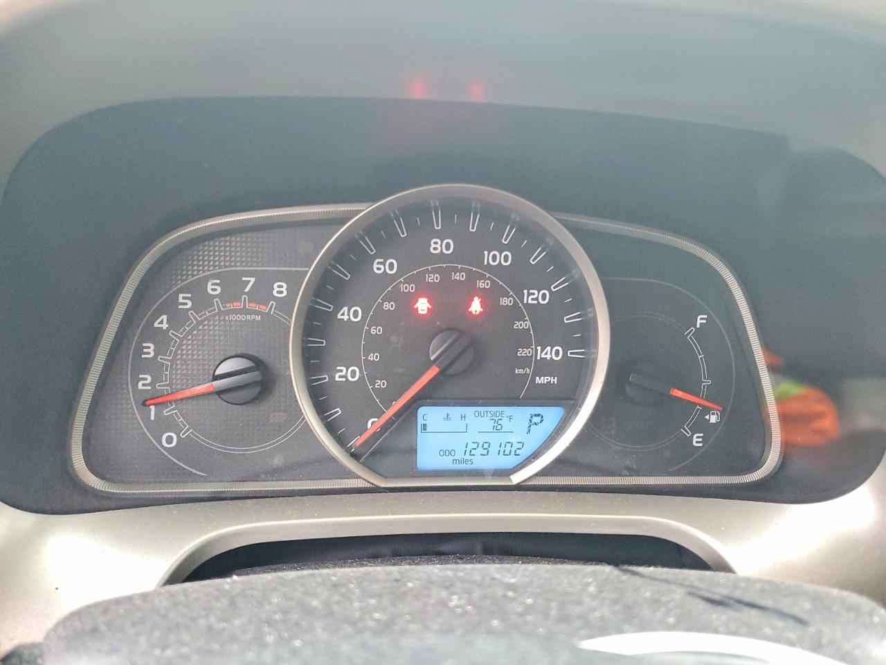 2015 Toyota Rav4 Xle White vin: JTMRFREV9FJ047030