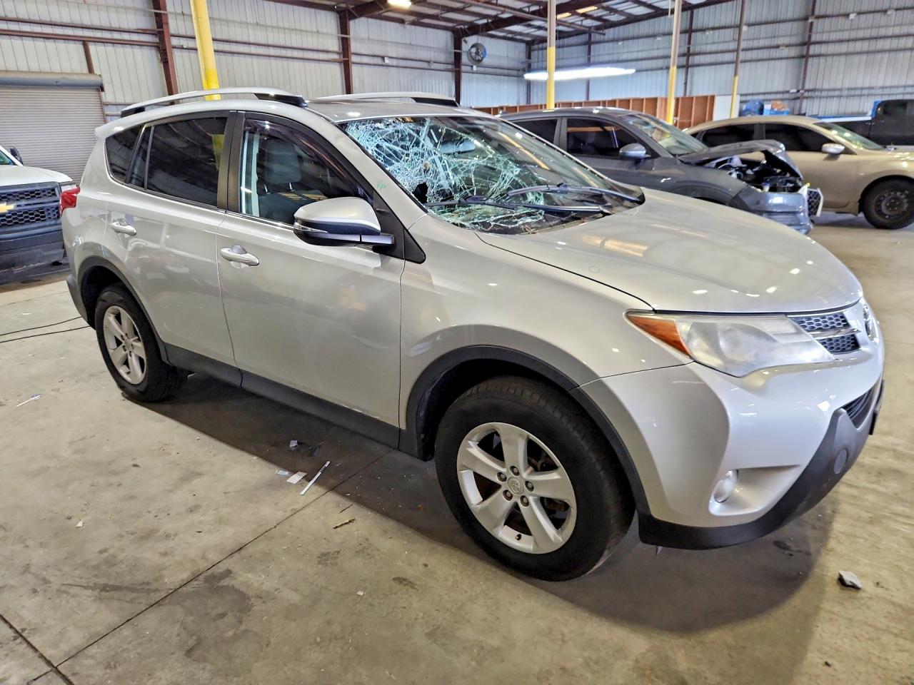 2013 Toyota Rav4 Xle Silver vin: JTMRFREVXD5011000