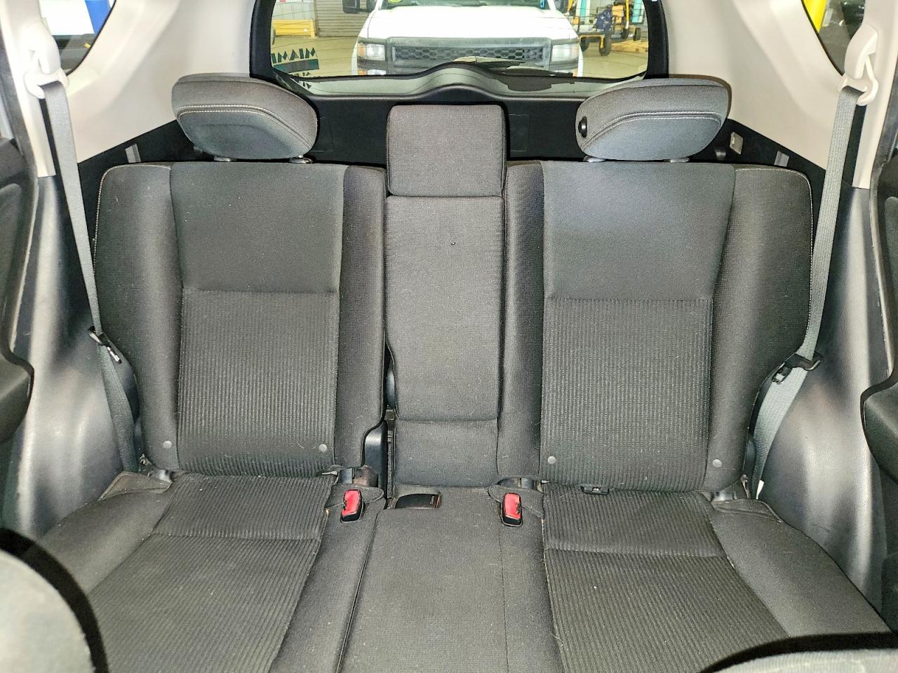 2013 Toyota Rav4 Xle Silver vin: JTMRFREVXD5011000