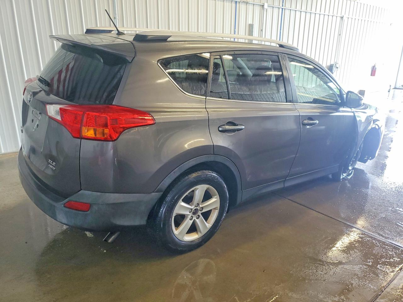 2013 Toyota Rav4 Xle Gray vin: JTMRFREVXD5027360
