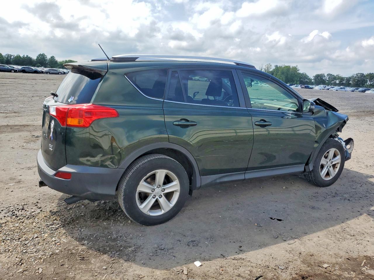 2013 Toyota Rav4 Xle Green vin: JTMRFREVXDD005560