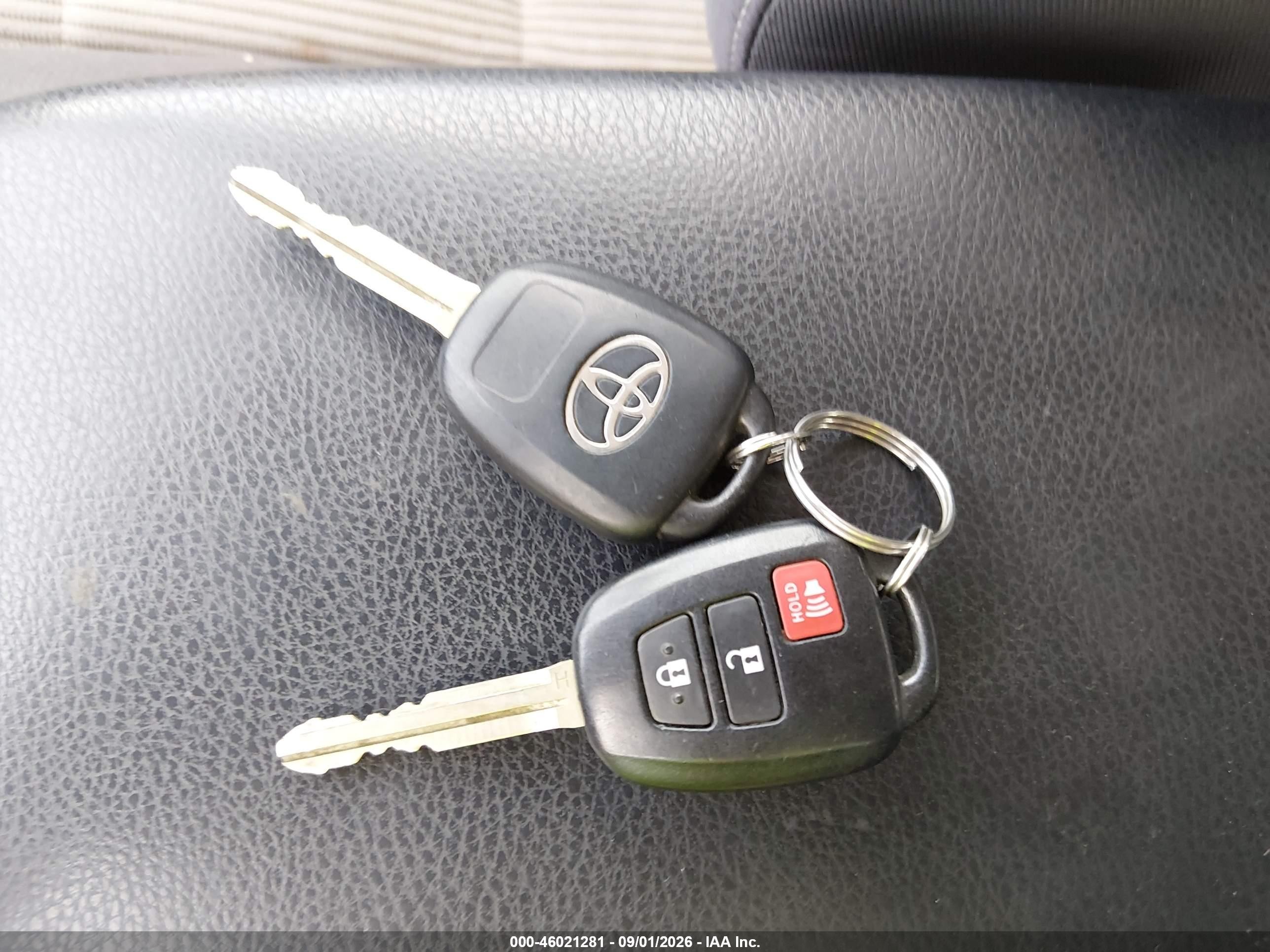 2013 Toyota Rav4 Xle Green vin: JTMRFREVXDD023394