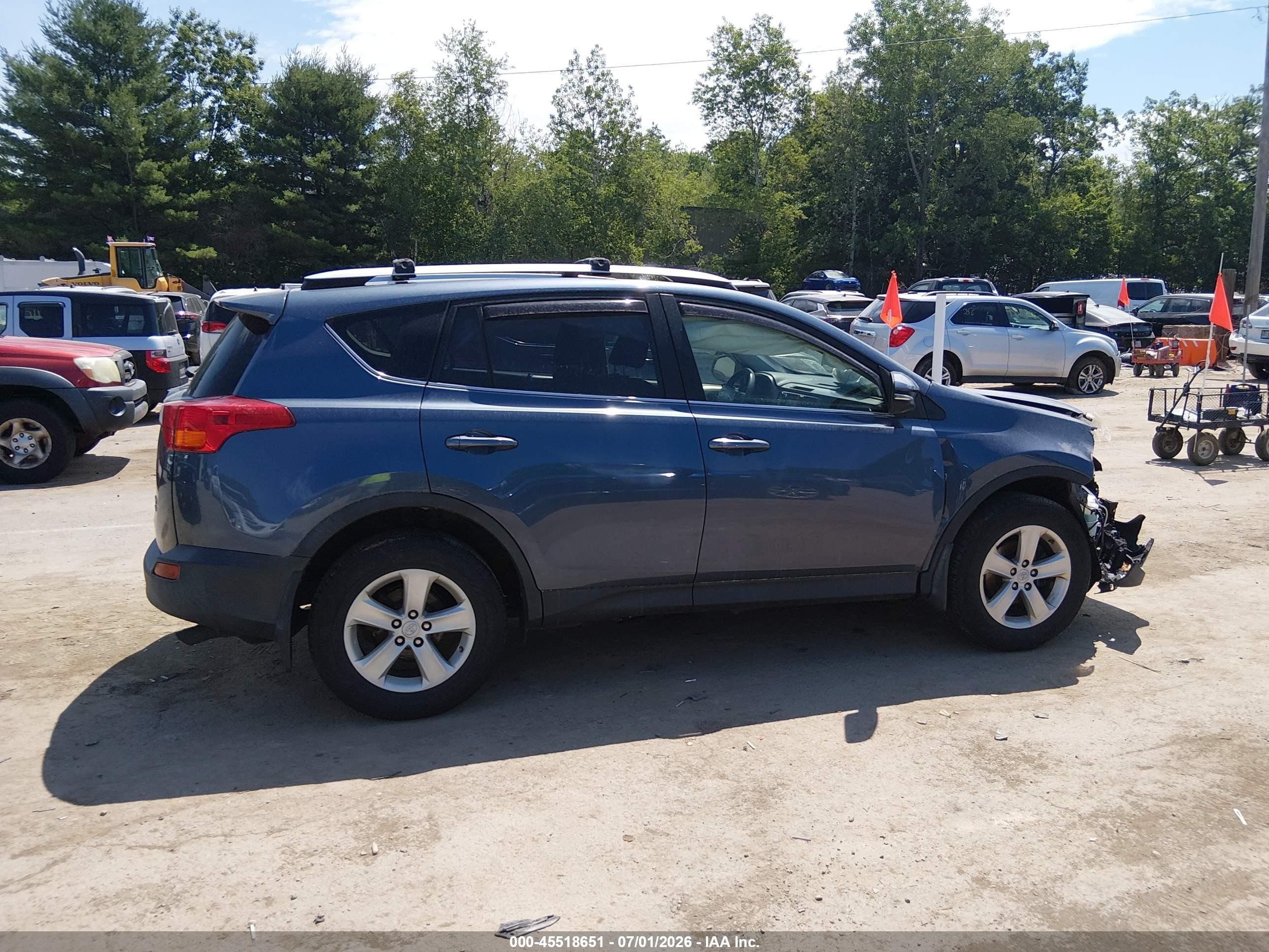 2013 Toyota Rav4 Xle Blue vin: JTMRFREVXDD038235