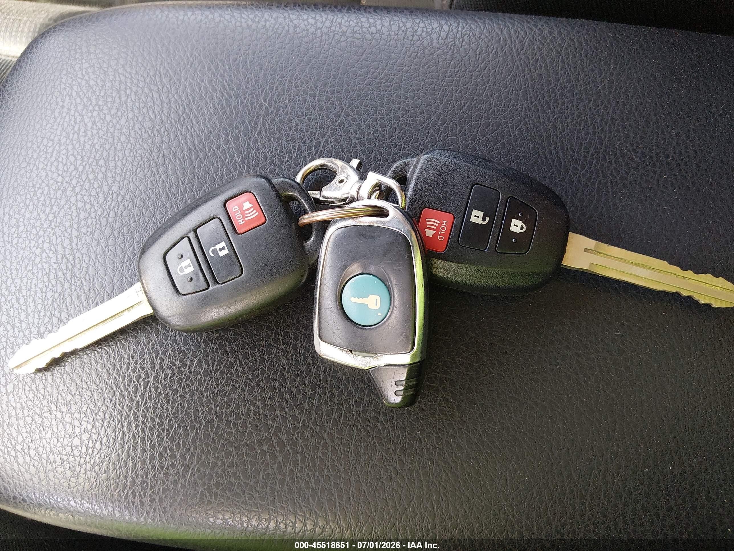 2013 Toyota Rav4 Xle Blue vin: JTMRFREVXDD038235