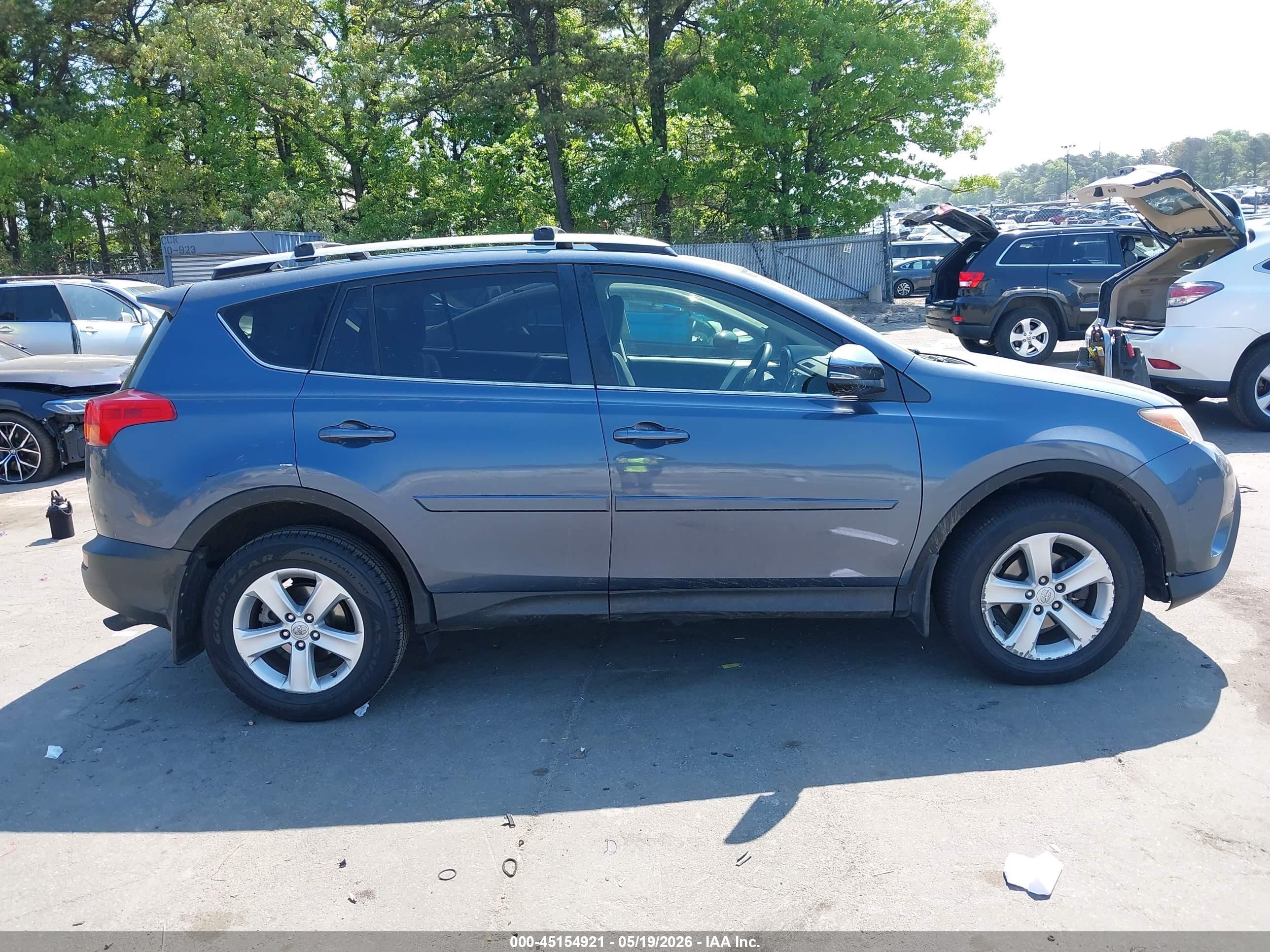 2013 Toyota Rav4 Xle Blue vin: JTMRFREVXDD044004