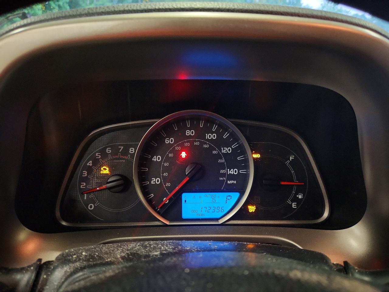 2014 Toyota Rav4 Xle White vin: JTMRFREVXED049009