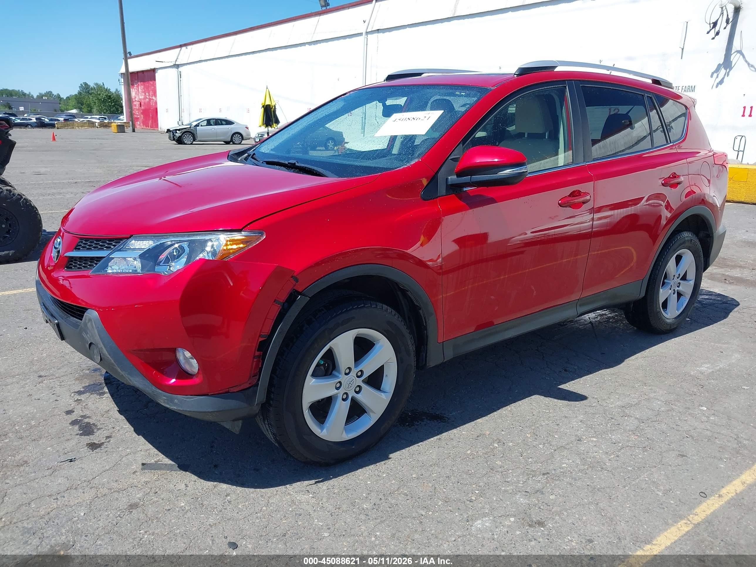 2014 Toyota Rav4 Xle Red vin: JTMRFREVXED092815