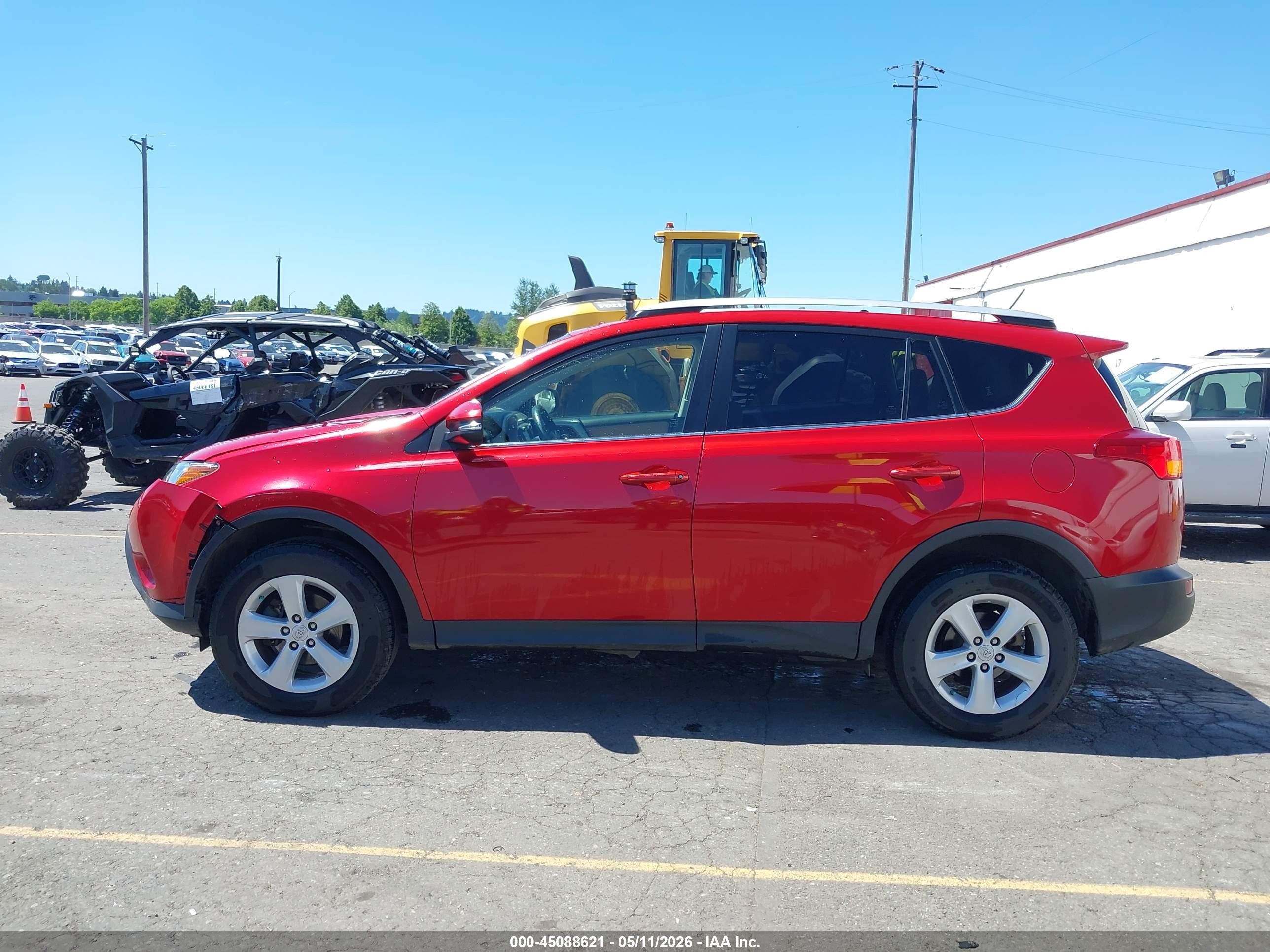 2014 Toyota Rav4 Xle Red vin: JTMRFREVXED092815