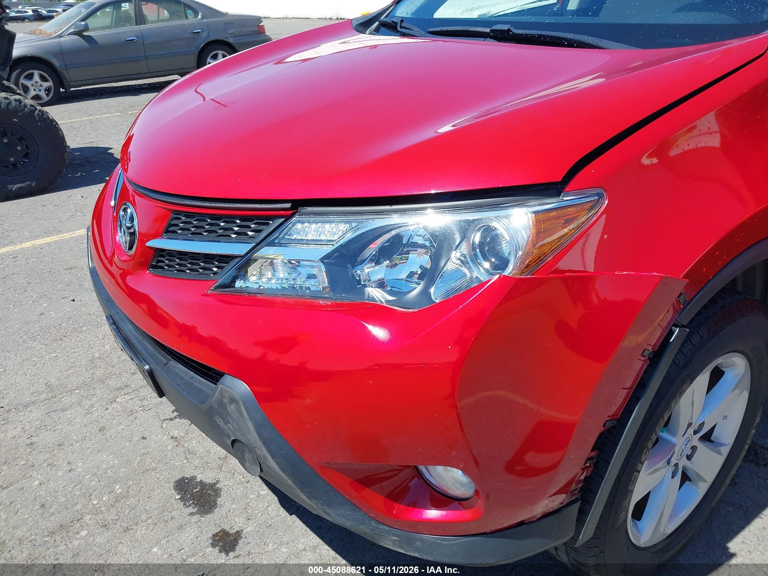 2014 Toyota Rav4 Xle Red vin: JTMRFREVXED092815