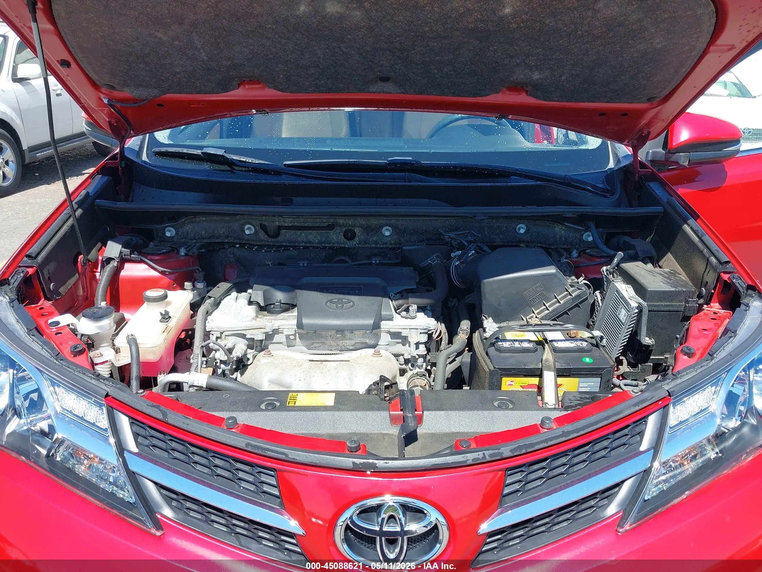 2014 Toyota Rav4 Xle Red vin: JTMRFREVXED092815