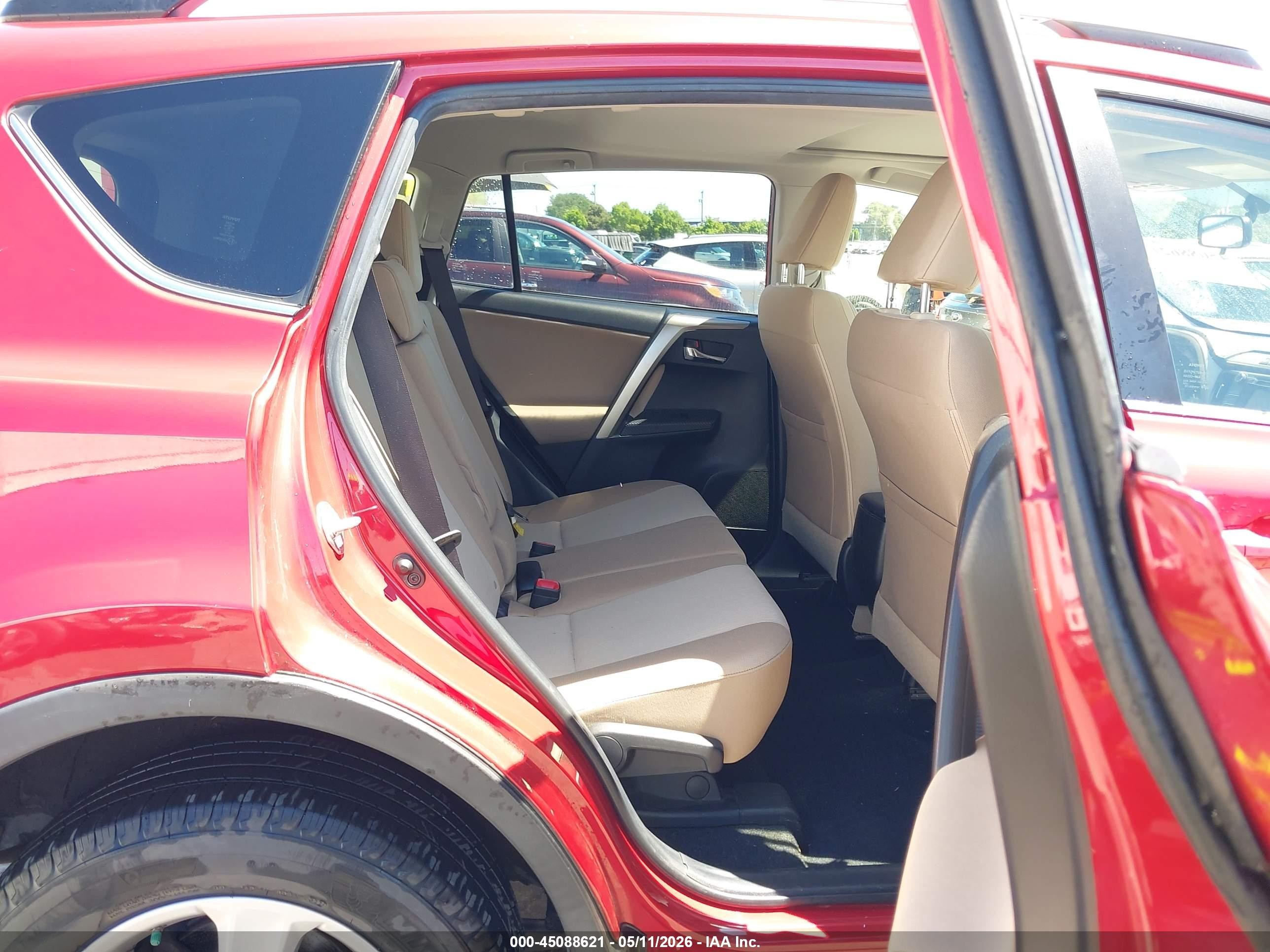 2014 Toyota Rav4 Xle Red vin: JTMRFREVXED092815
