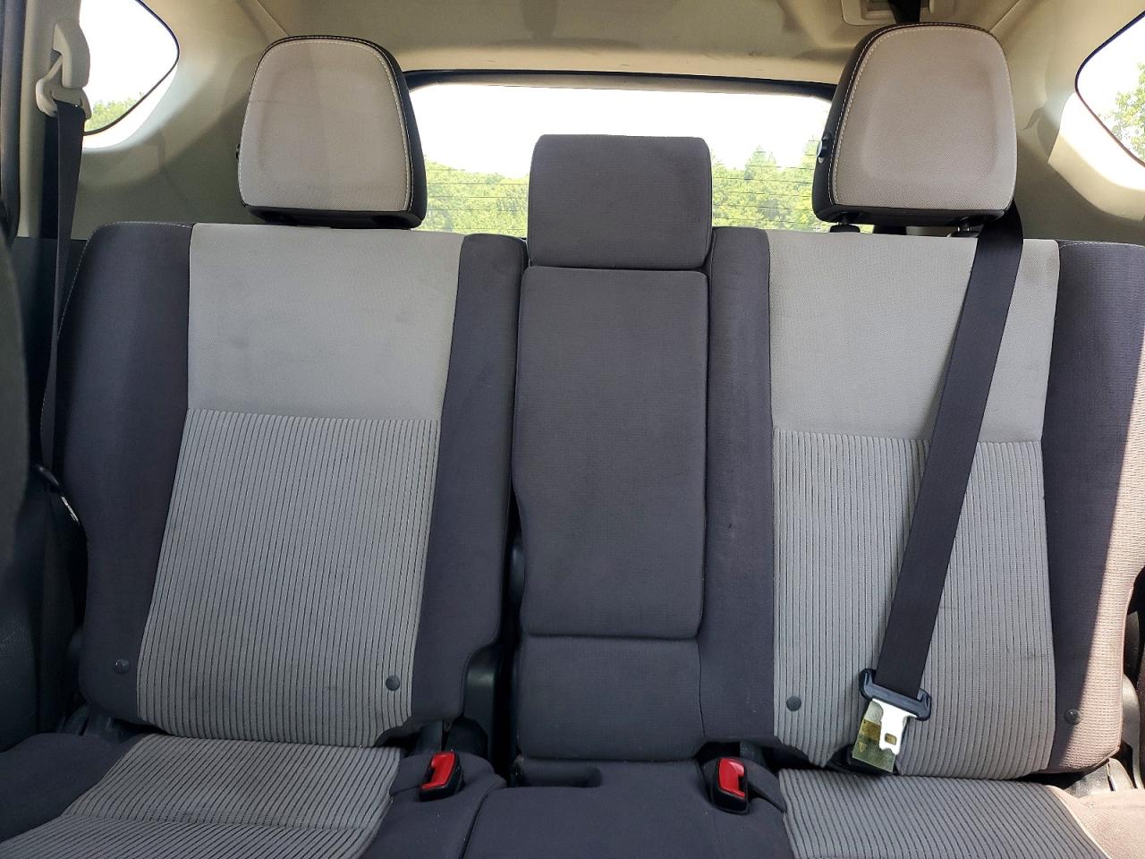 2014 Toyota Rav4 Xle Silver vin: JTMRFREVXEJ005321