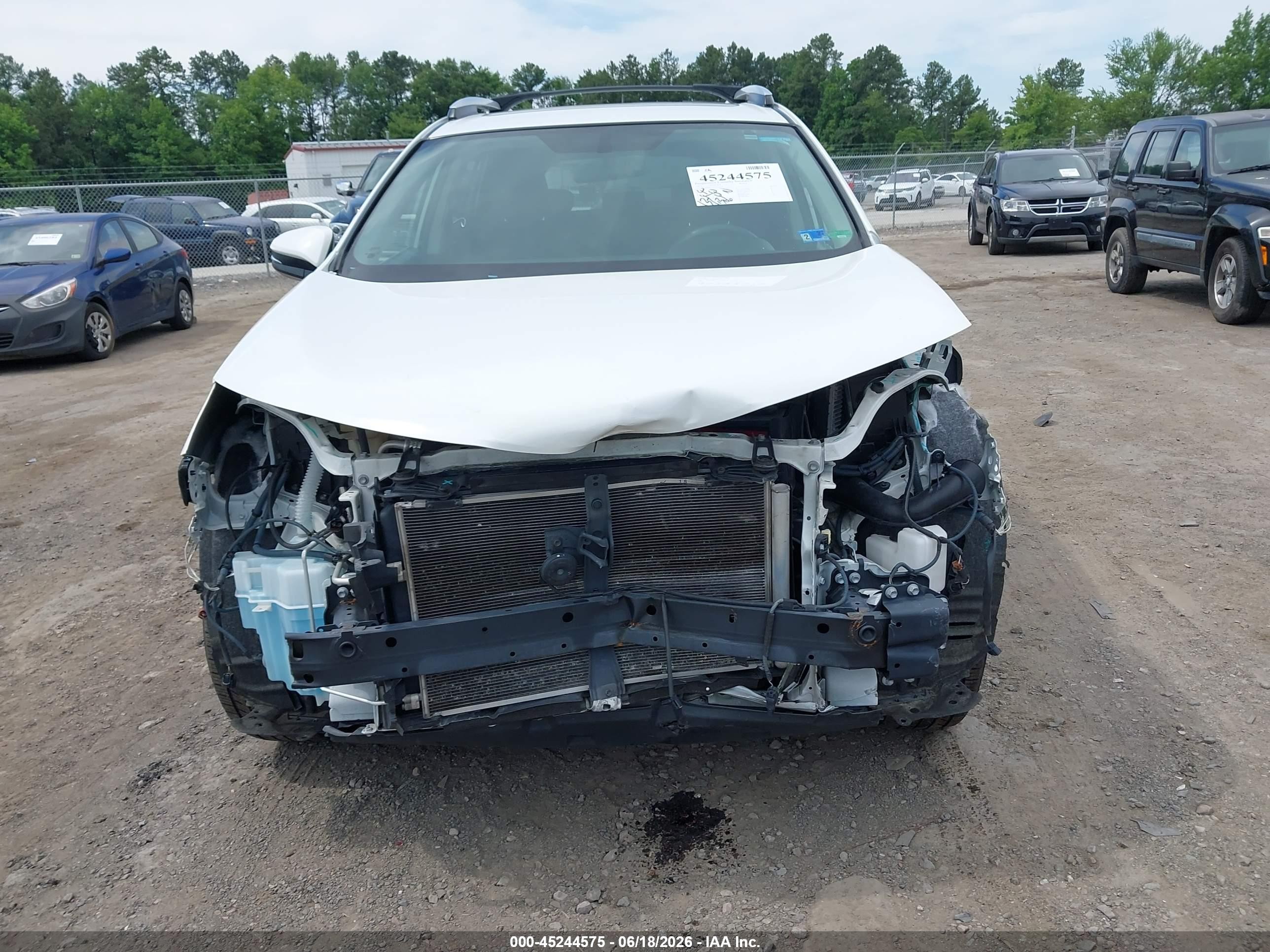 2015 Toyota Rav4 Xle White vin: JTMRFREVXFD117472