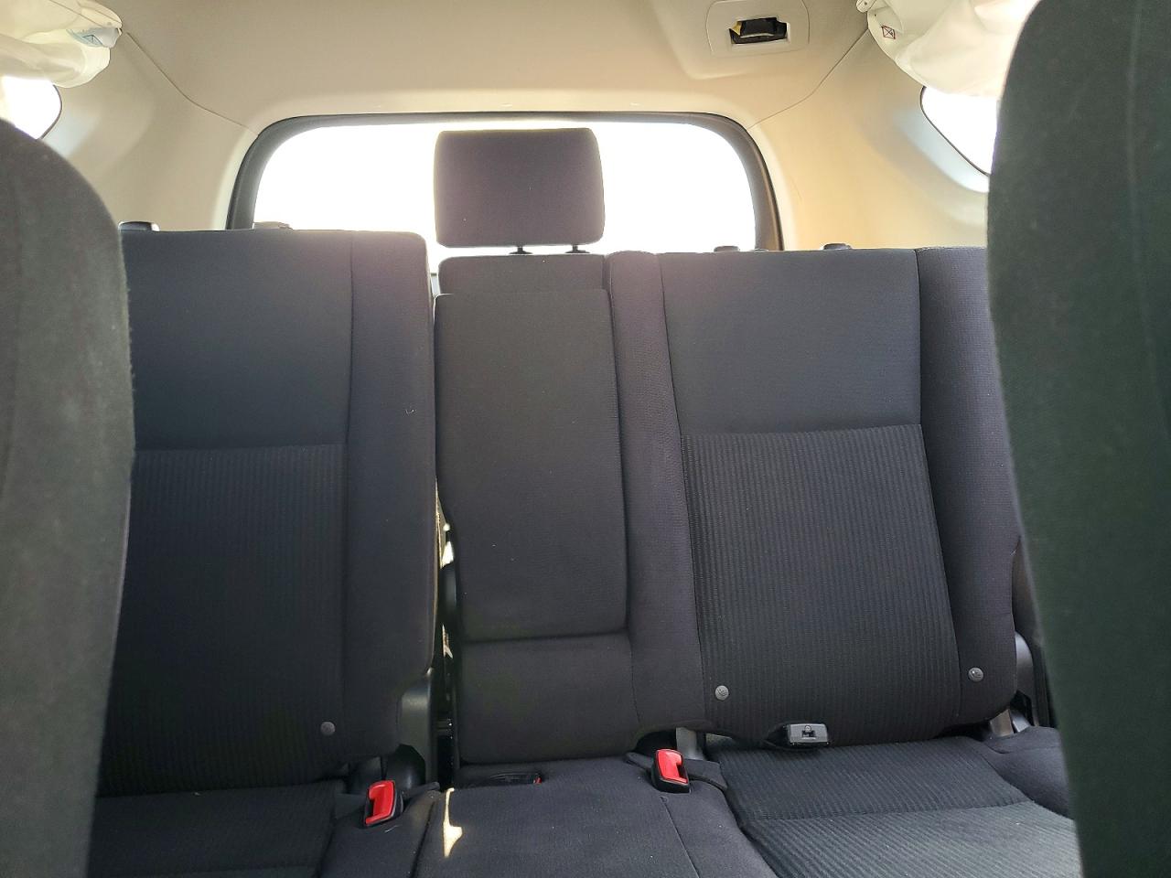2015 Toyota Rav4 Xle White vin: JTMRFREVXFD119447