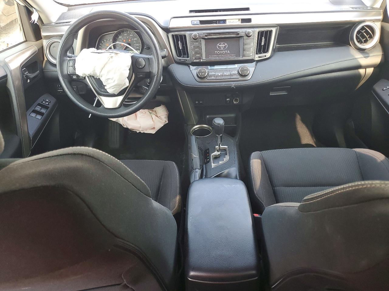 2015 Toyota Rav4 Xle White vin: JTMRFREVXFD119447
