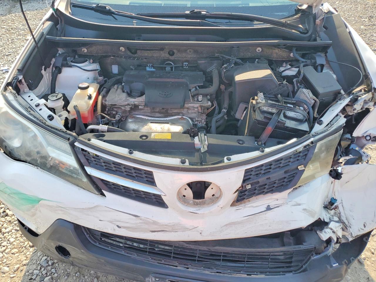 2015 Toyota Rav4 Xle White vin: JTMRFREVXFD119447