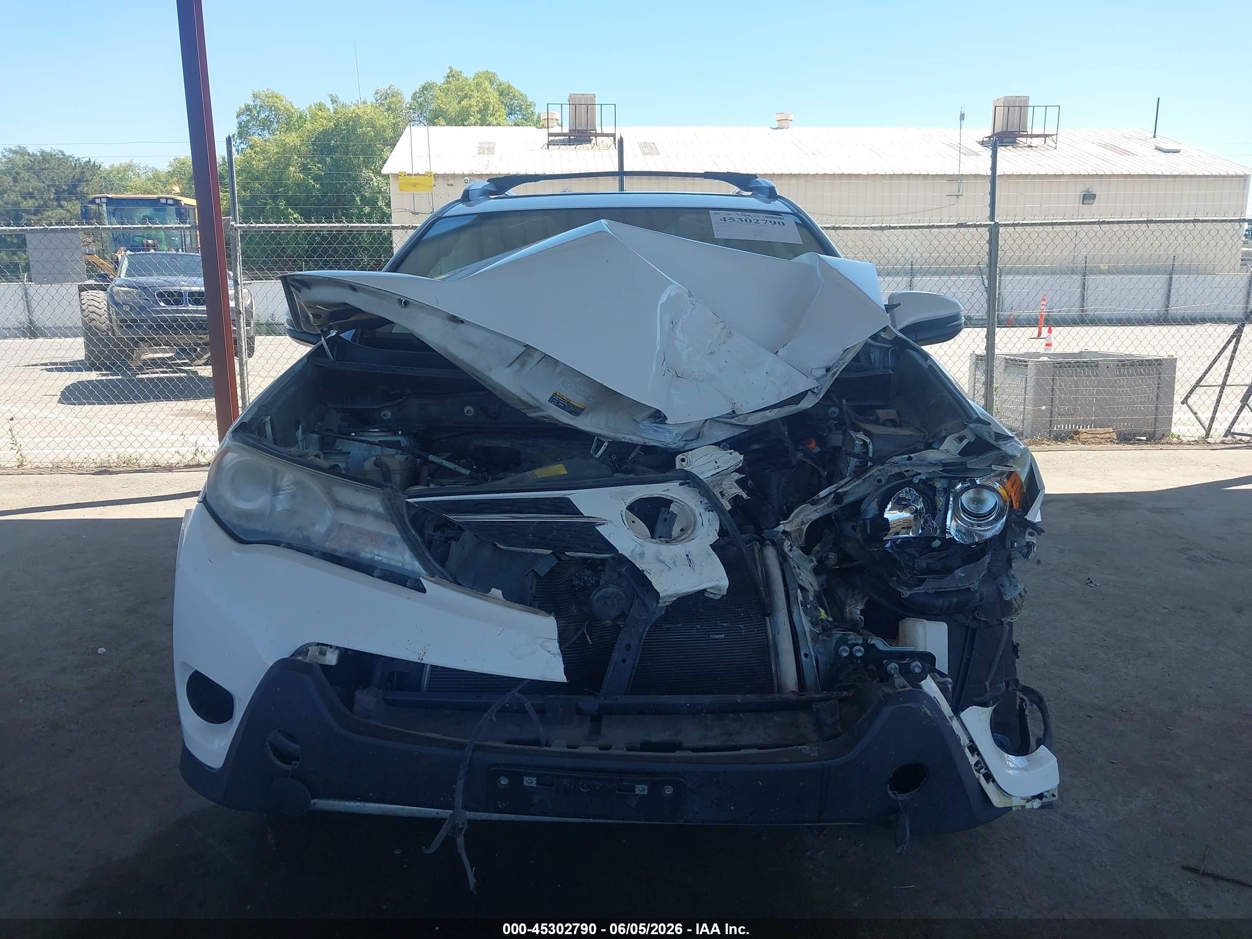 2015 Toyota Rav4 Xle White vin: JTMRFREVXFD131548