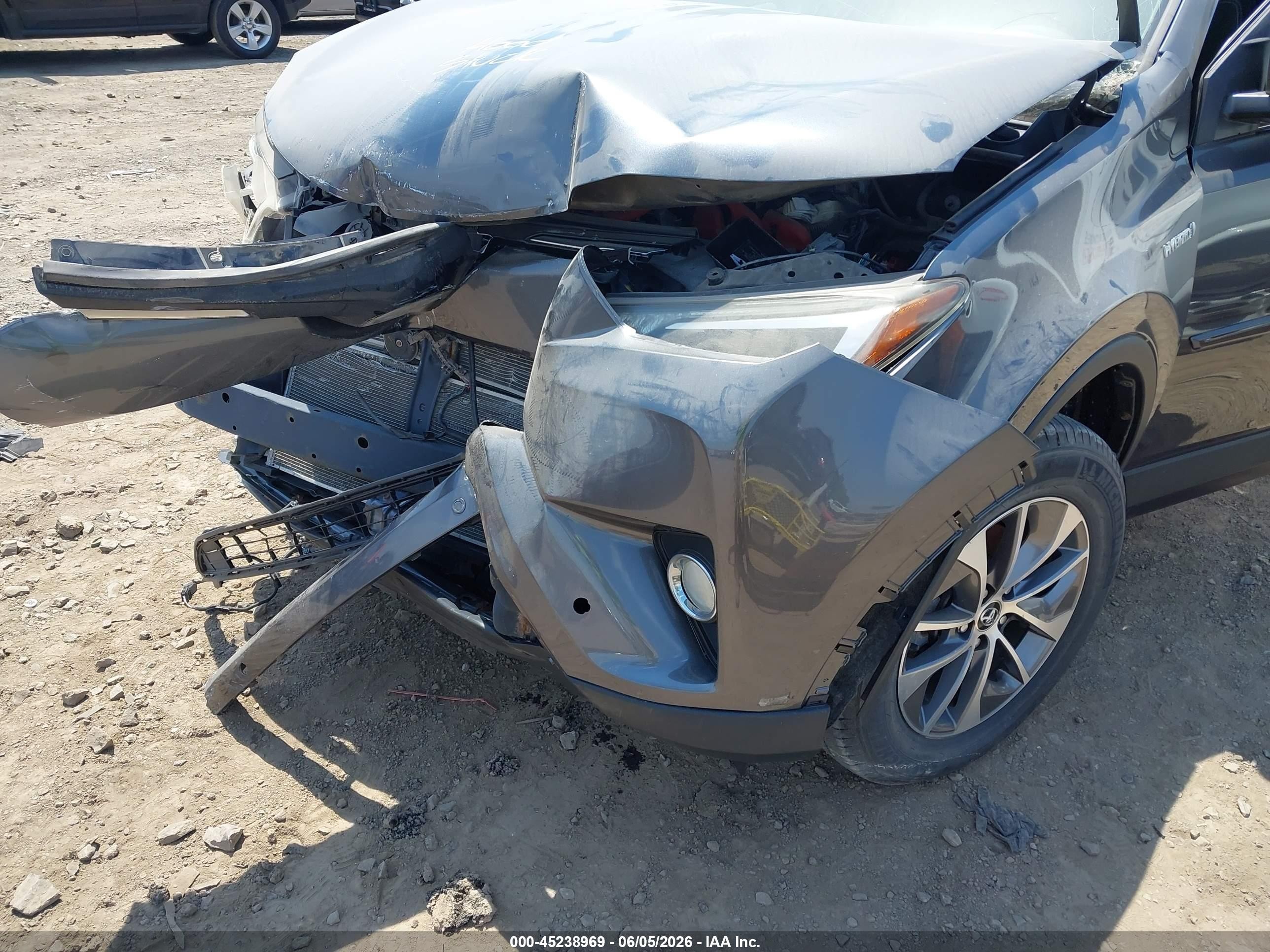 2018 Toyota Rav4 Hybrid Xle Gray vin: JTMRJREV7JD163185