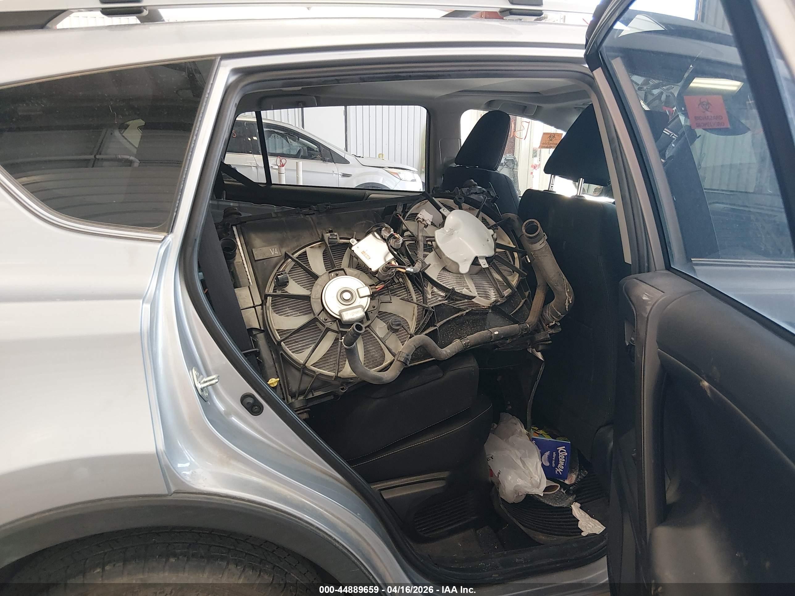 2018 Toyota Rav4 Hybrid Xle Silver vin: JTMRJREV7JD210733