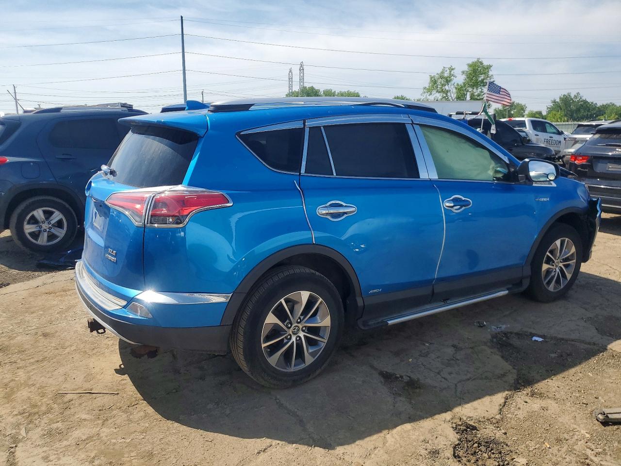 2016 Toyota Rav4 Hv Xle Blue vin: JTMRJREVXGD057306
