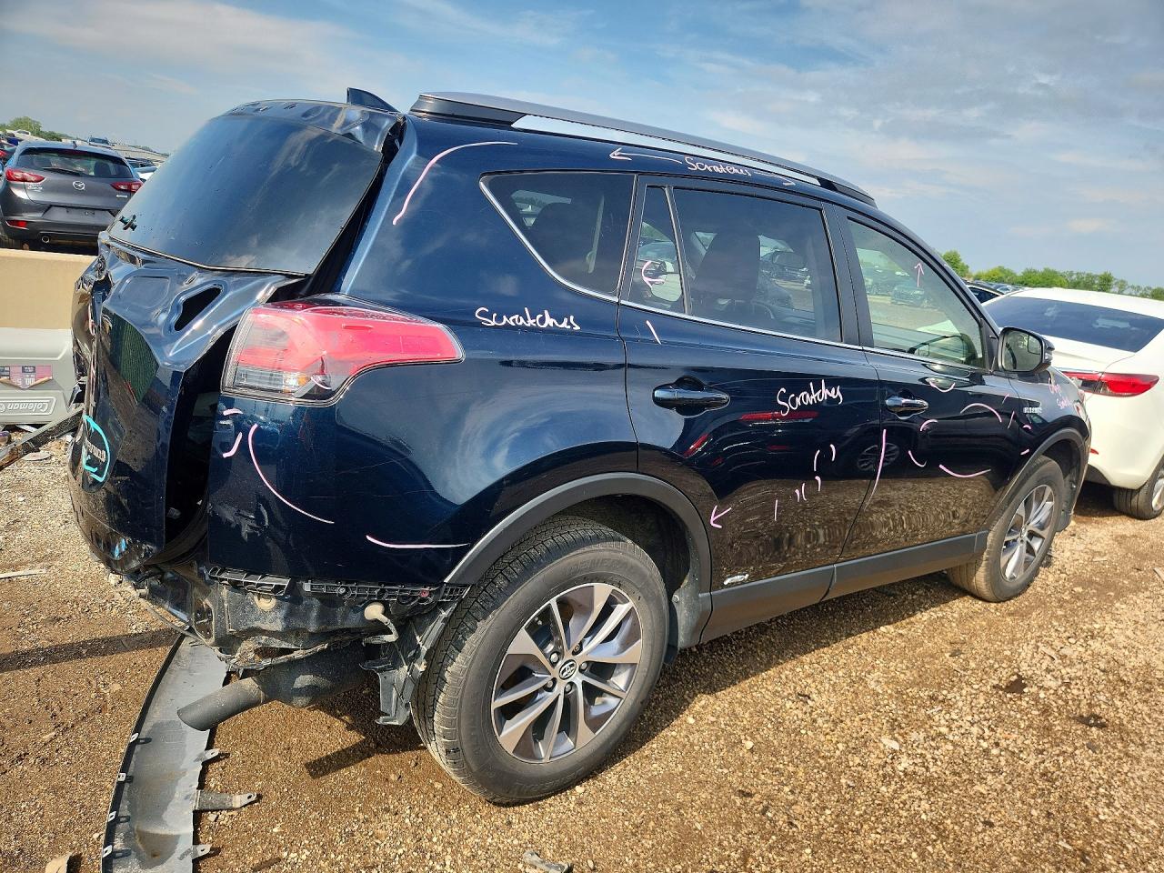 2018 Toyota Rav4 Hybrid Le Blue vin: JTMRJREVXJD254340
