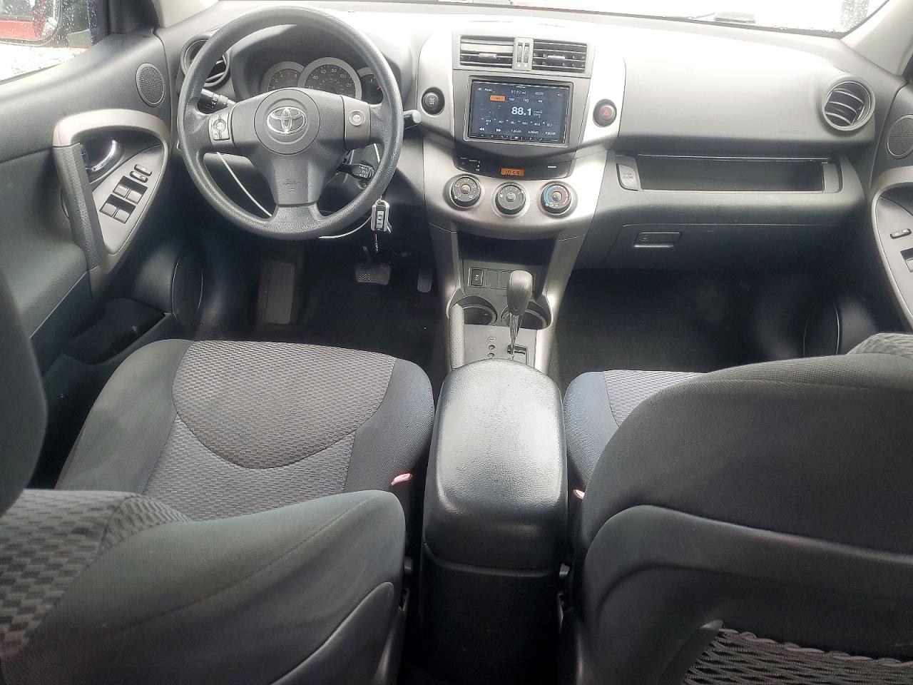 2010 Toyota Rav4 Sport Red vin: JTMRK4DV0A5093086