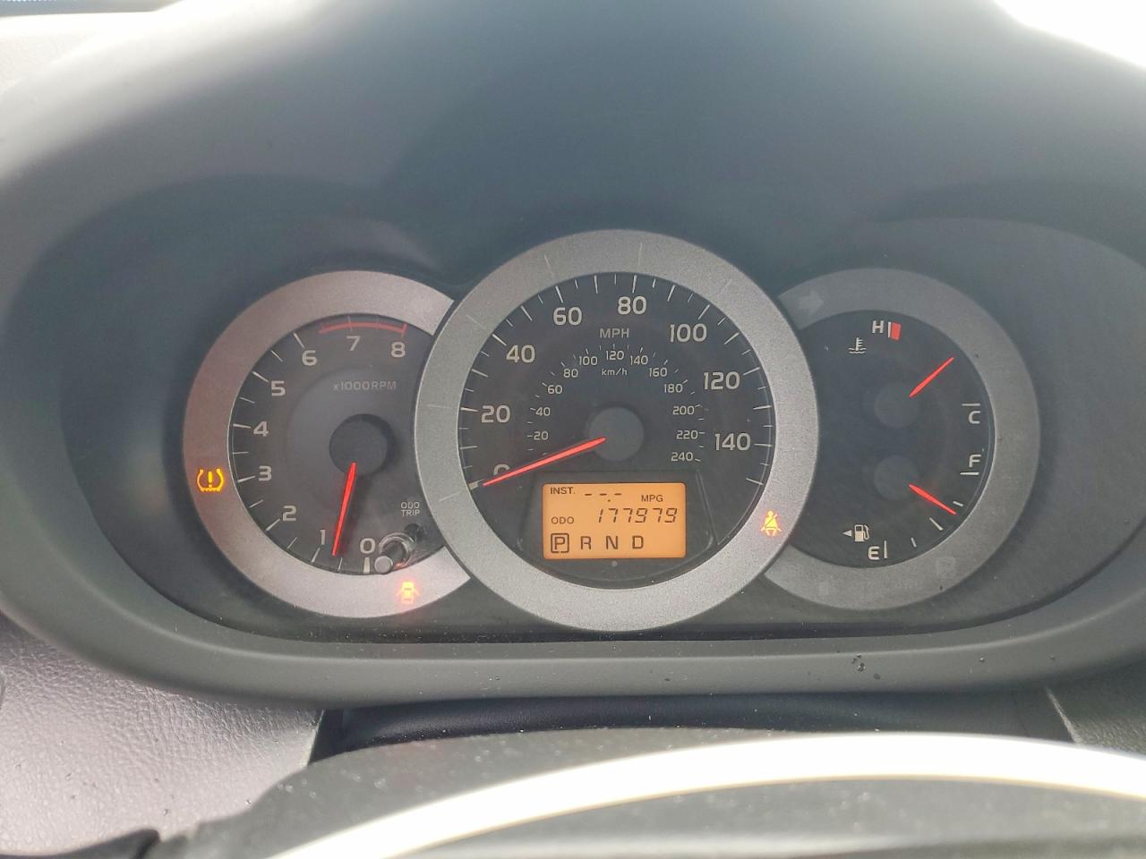 2010 Toyota Rav4 Sport Red vin: JTMRK4DV0A5093086