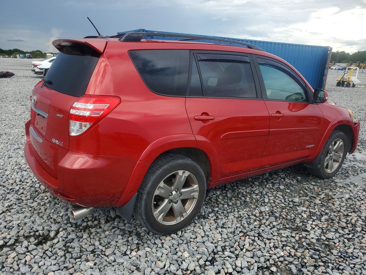 2010 Toyota Rav4 Sport Red vin: JTMRK4DV0A5093086