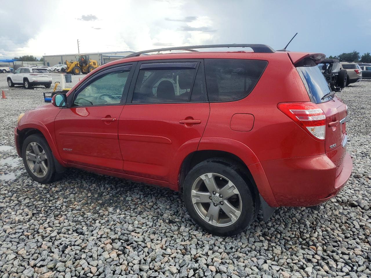2010 Toyota Rav4 Sport Red vin: JTMRK4DV0A5093086