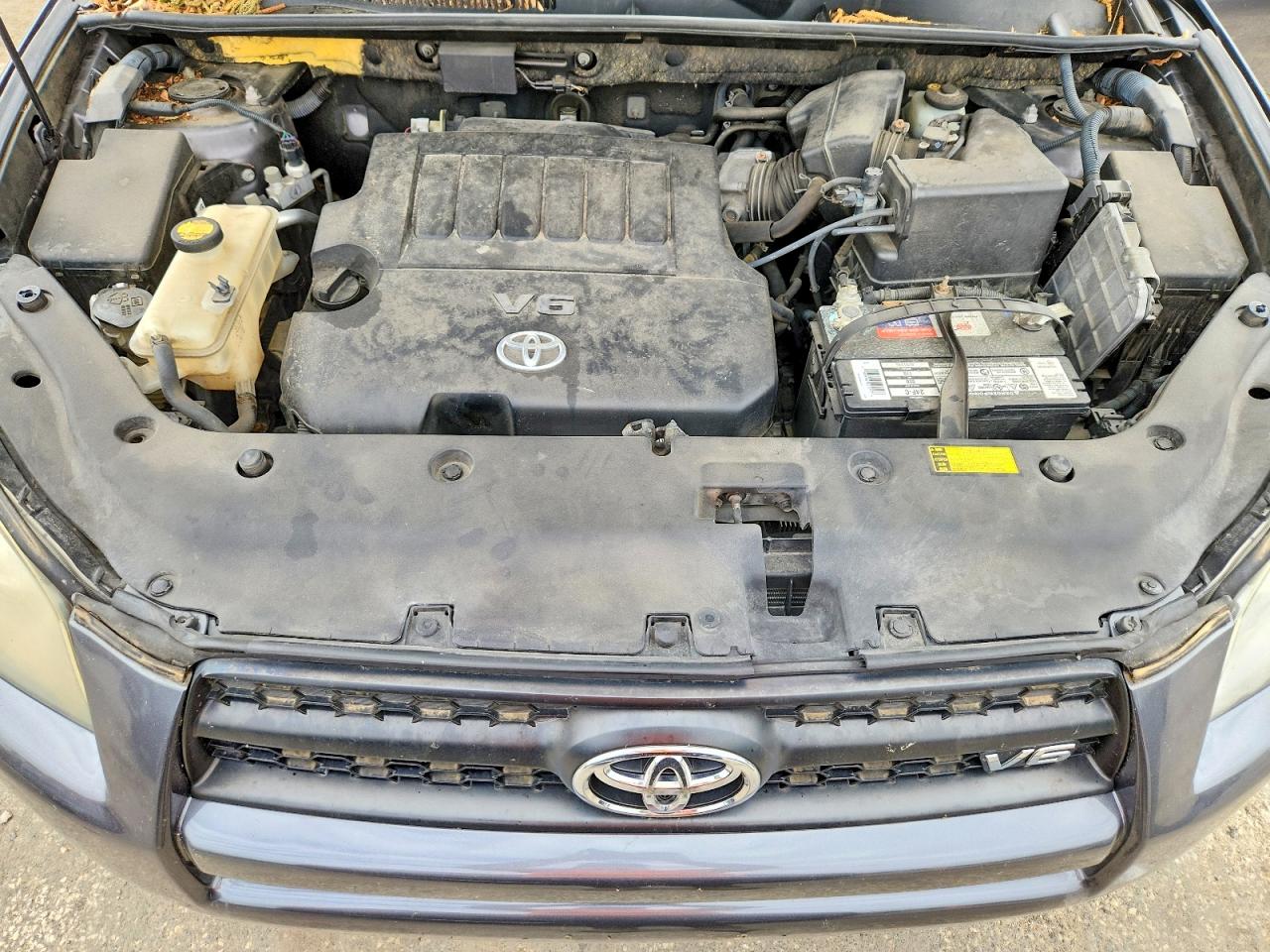 2012 Toyota Rav4 Sport Gray vin: JTMRK4DV1C5106740