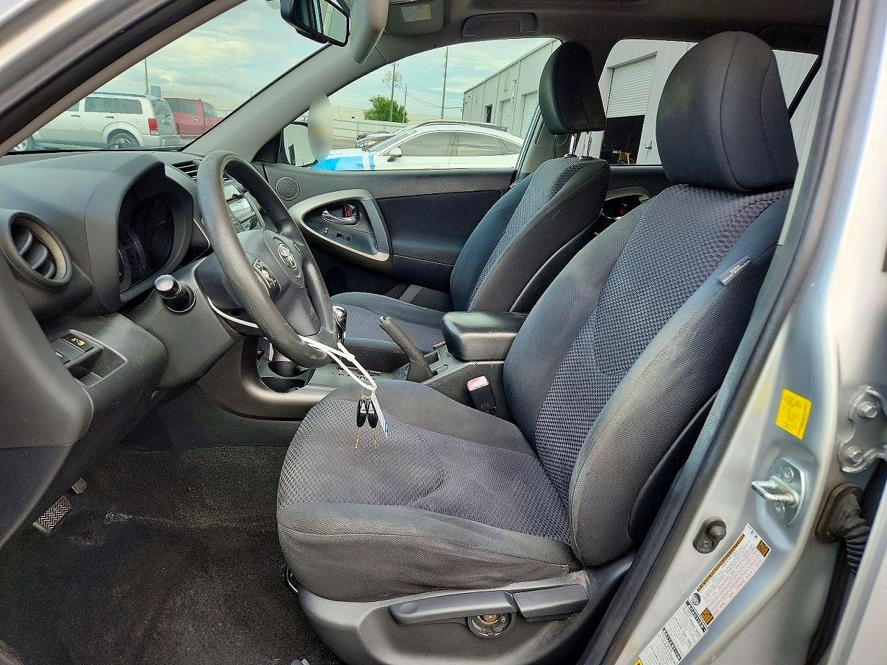 2011 Toyota Rav4 Sport Silver vin: JTMRK4DV2B5100413