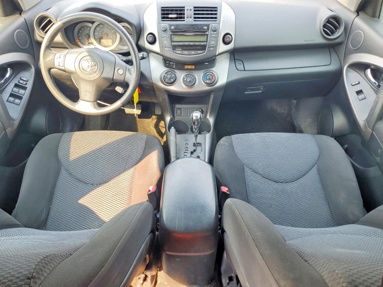 2011 Toyota Rav4 Sport Silver vin: JTMRK4DV2B5106292