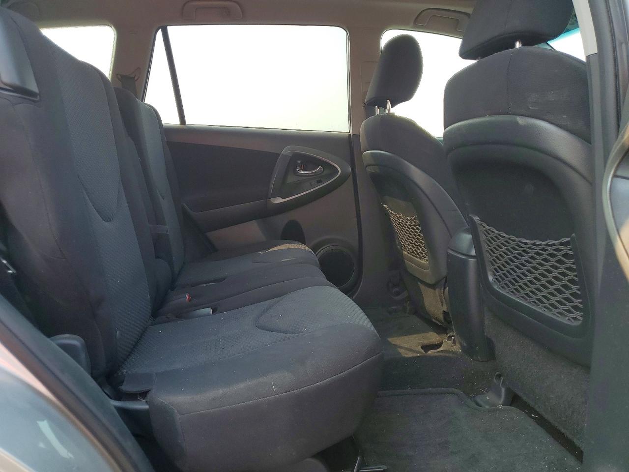2011 Toyota Rav4 Sport Silver vin: JTMRK4DV2B5106292