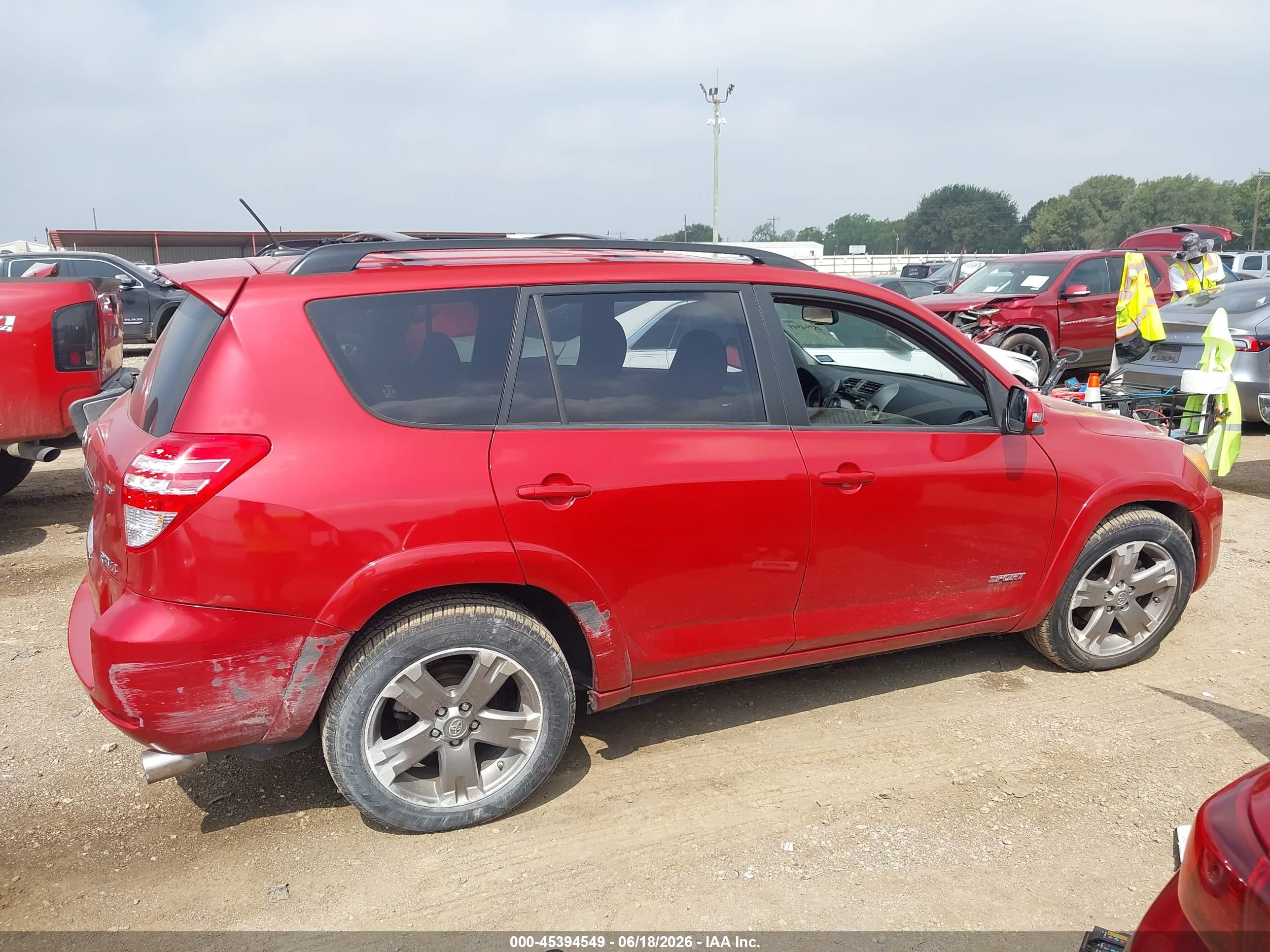 2012 Toyota Rav4 Sport V6 Red vin: JTMRK4DV2C5107900