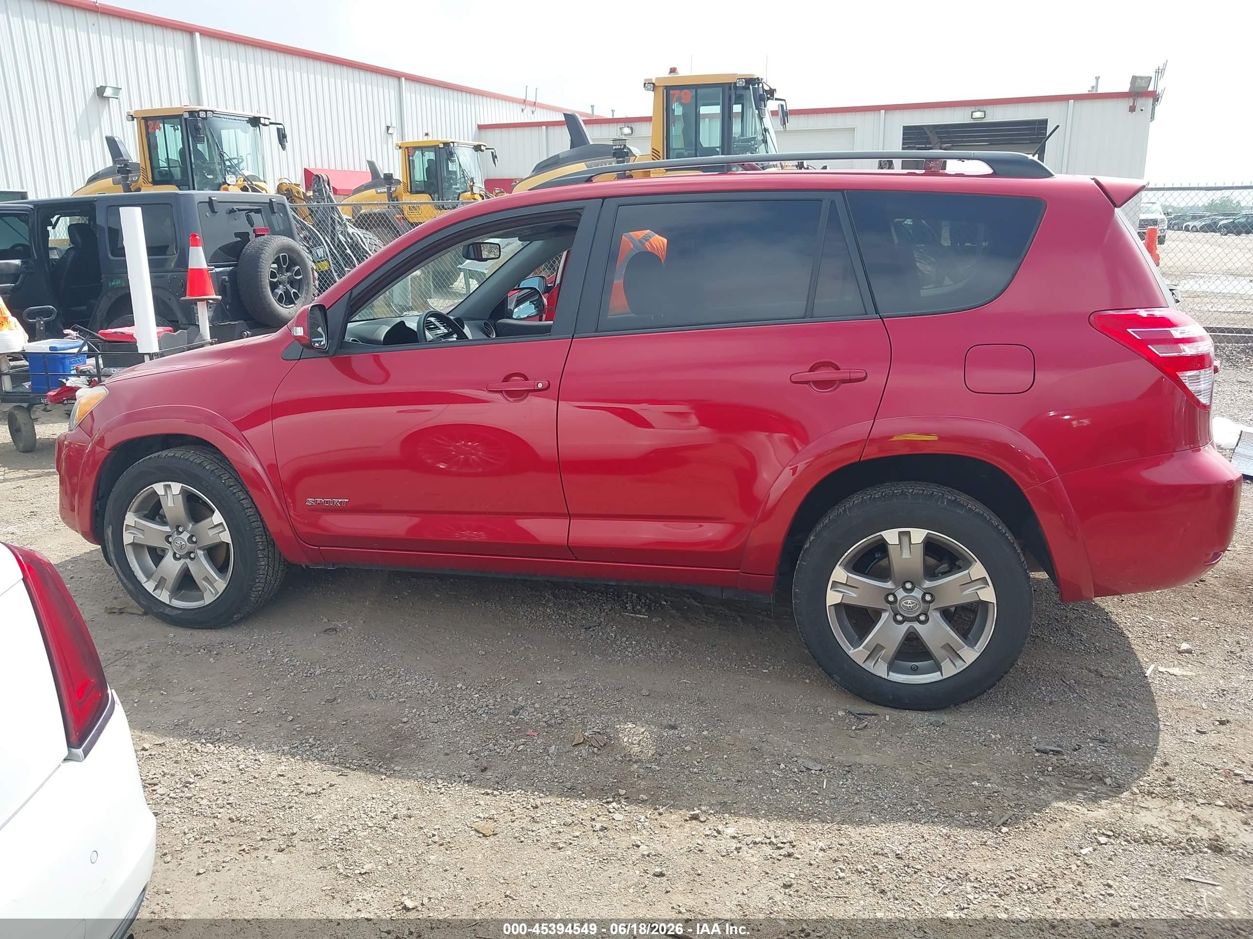 2012 Toyota Rav4 Sport V6 Red vin: JTMRK4DV2C5107900