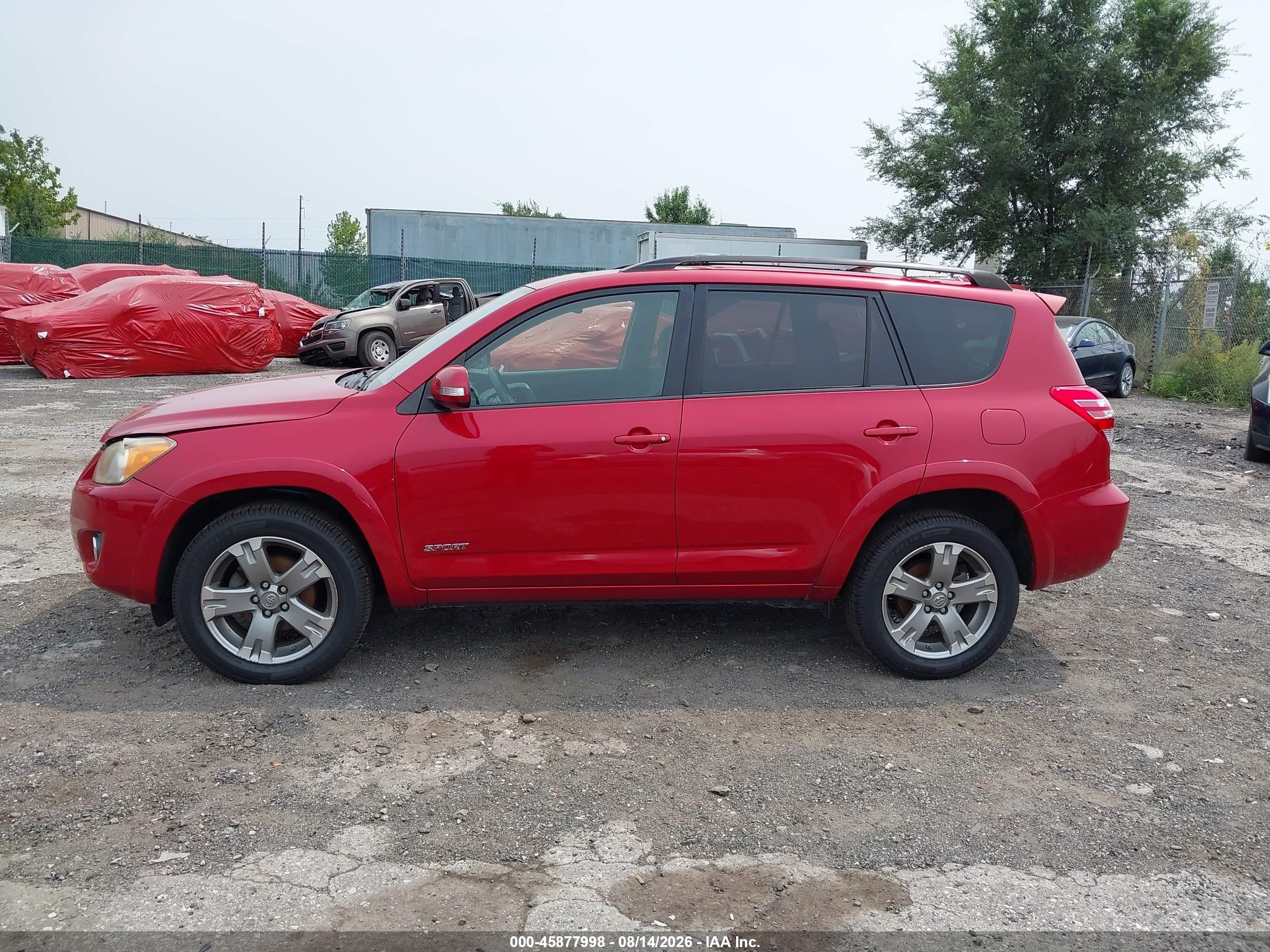 2011 Toyota Rav4 Sport V6 Red vin: JTMRK4DV3B5104342
