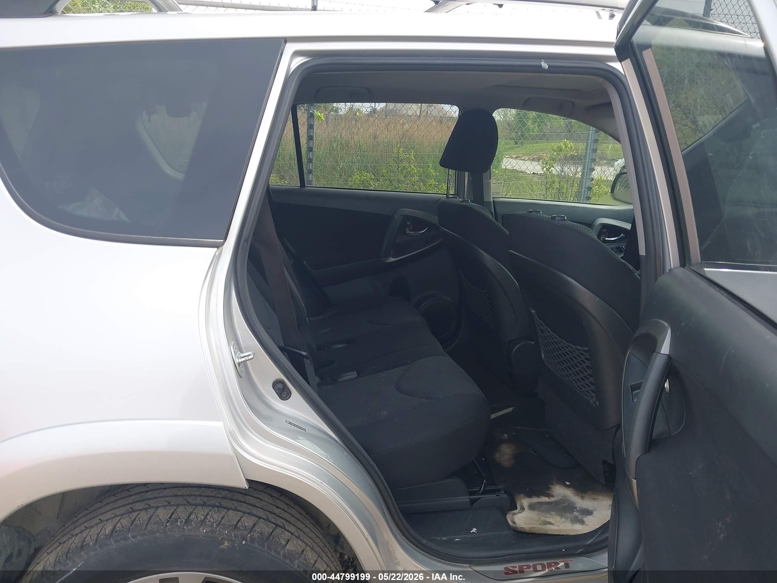2012 Toyota Rav4 Sport V6 Silver vin: JTMRK4DV3C5109316