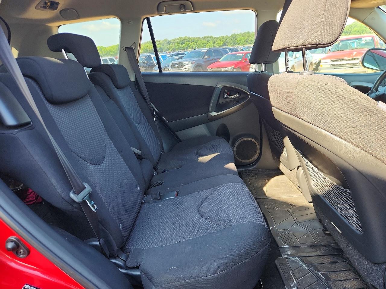 2010 Toyota Rav4 Sport Red vin: JTMRK4DV4A5096296
