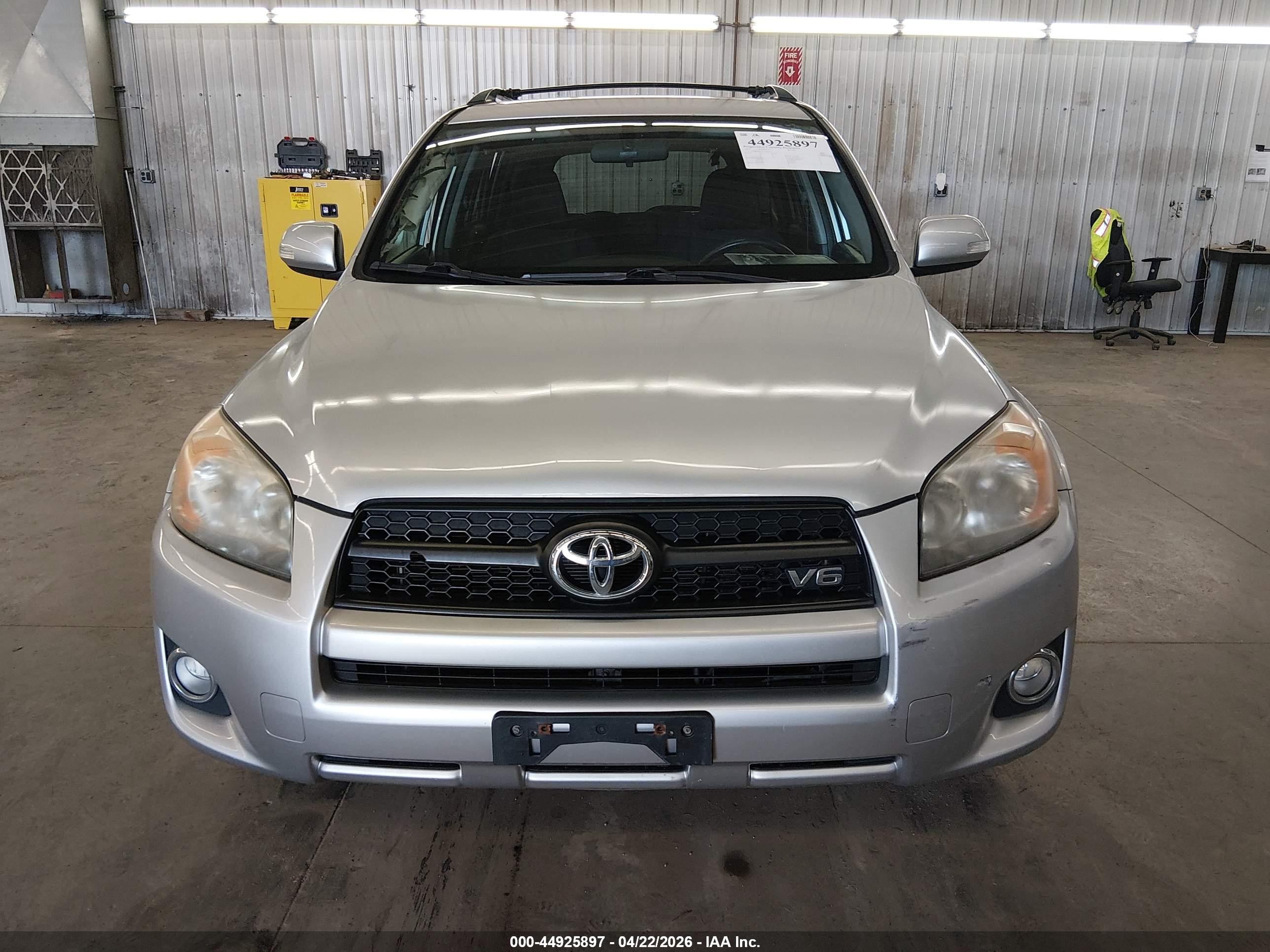 2012 Toyota Rav4 Sport V6 Серебряный vin: JTMRK4DV4C5106375