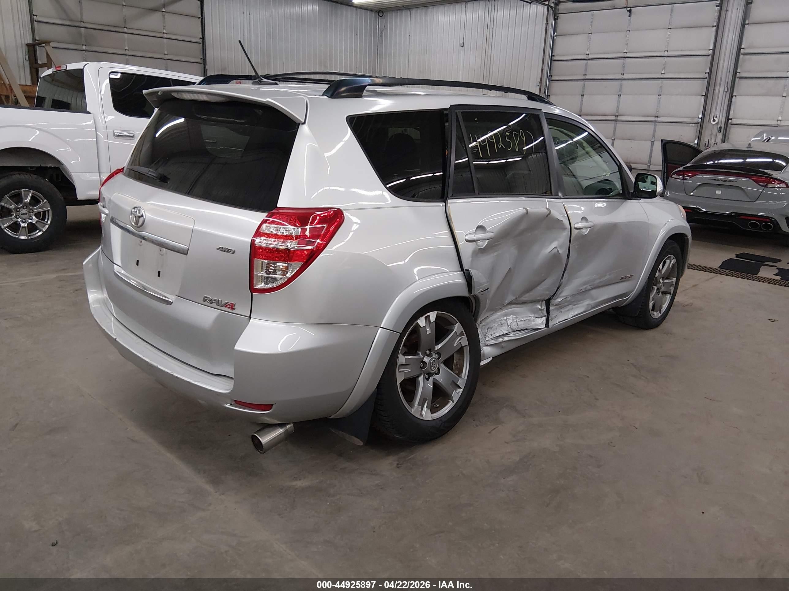 2012 Toyota Rav4 Sport V6 Серебряный vin: JTMRK4DV4C5106375