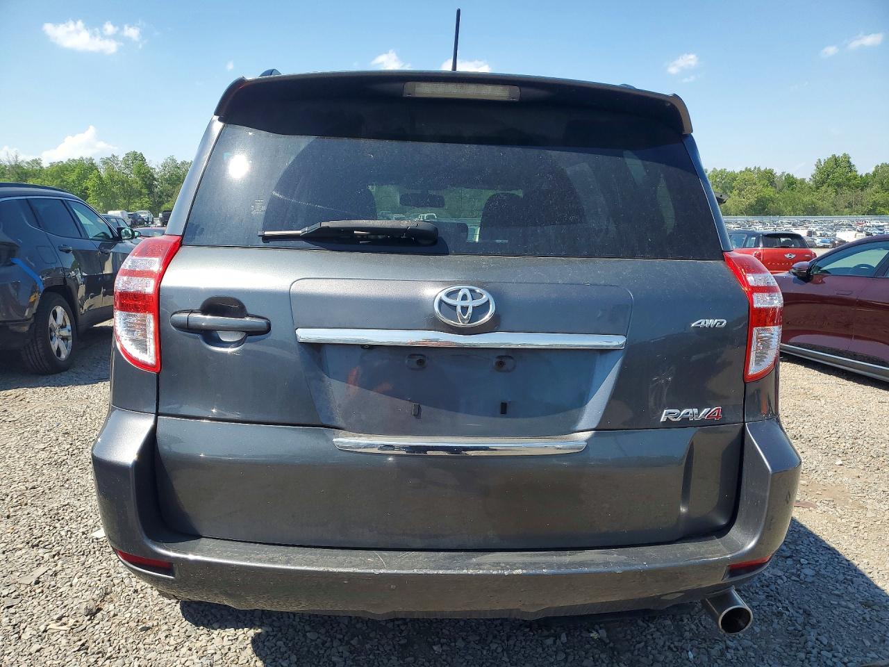 2011 Toyota Rav4 Sport Серый vin: JTMRK4DV5B5104486