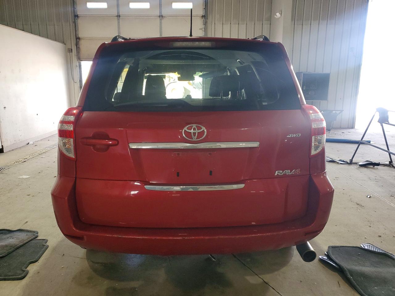 2011 Toyota Rav4 Sport Burgundy vin: JTMRK4DV6B5098990