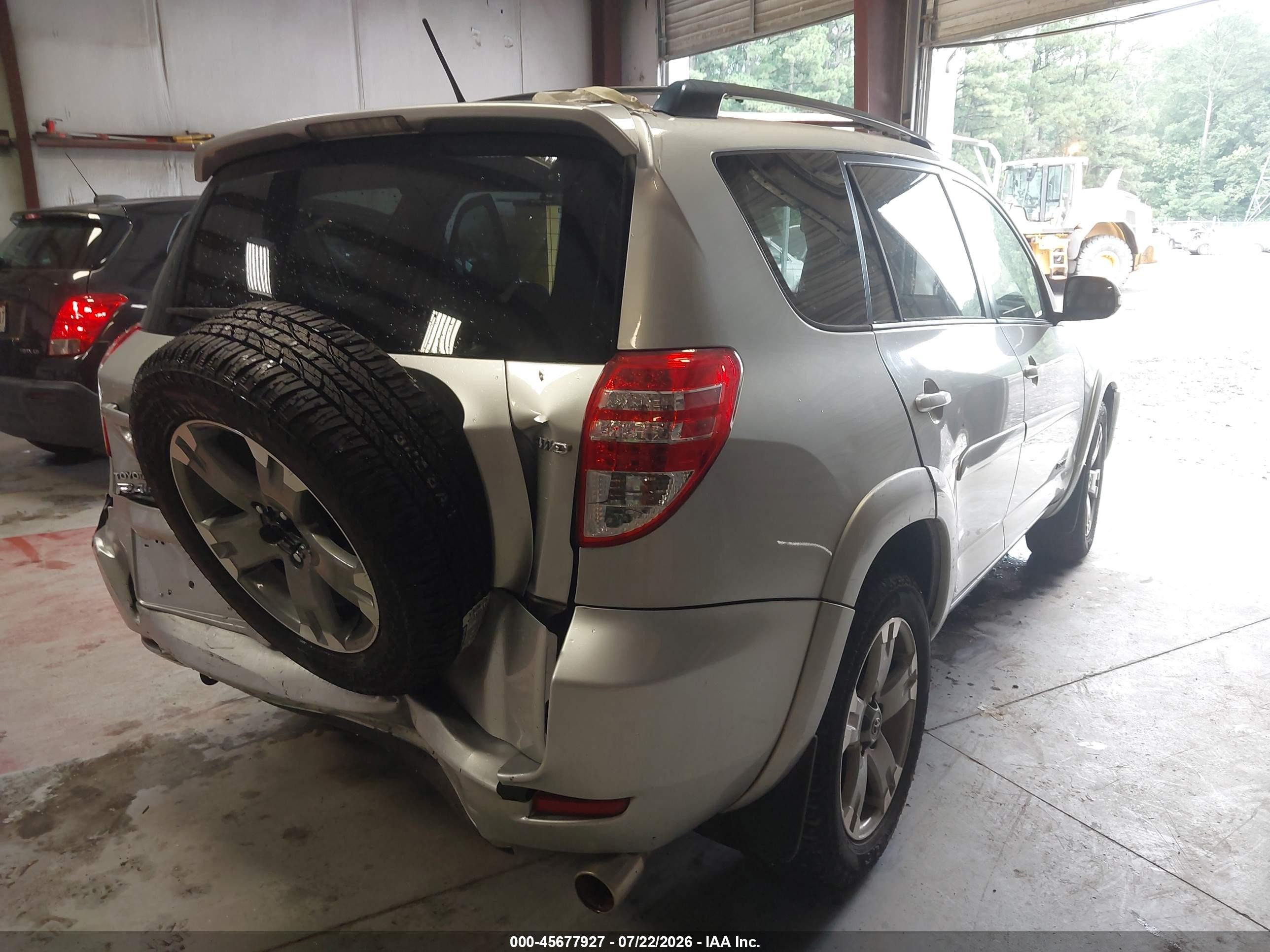 2011 Toyota Rav4 Sport V6 Silver vin: JTMRK4DV6B5102147