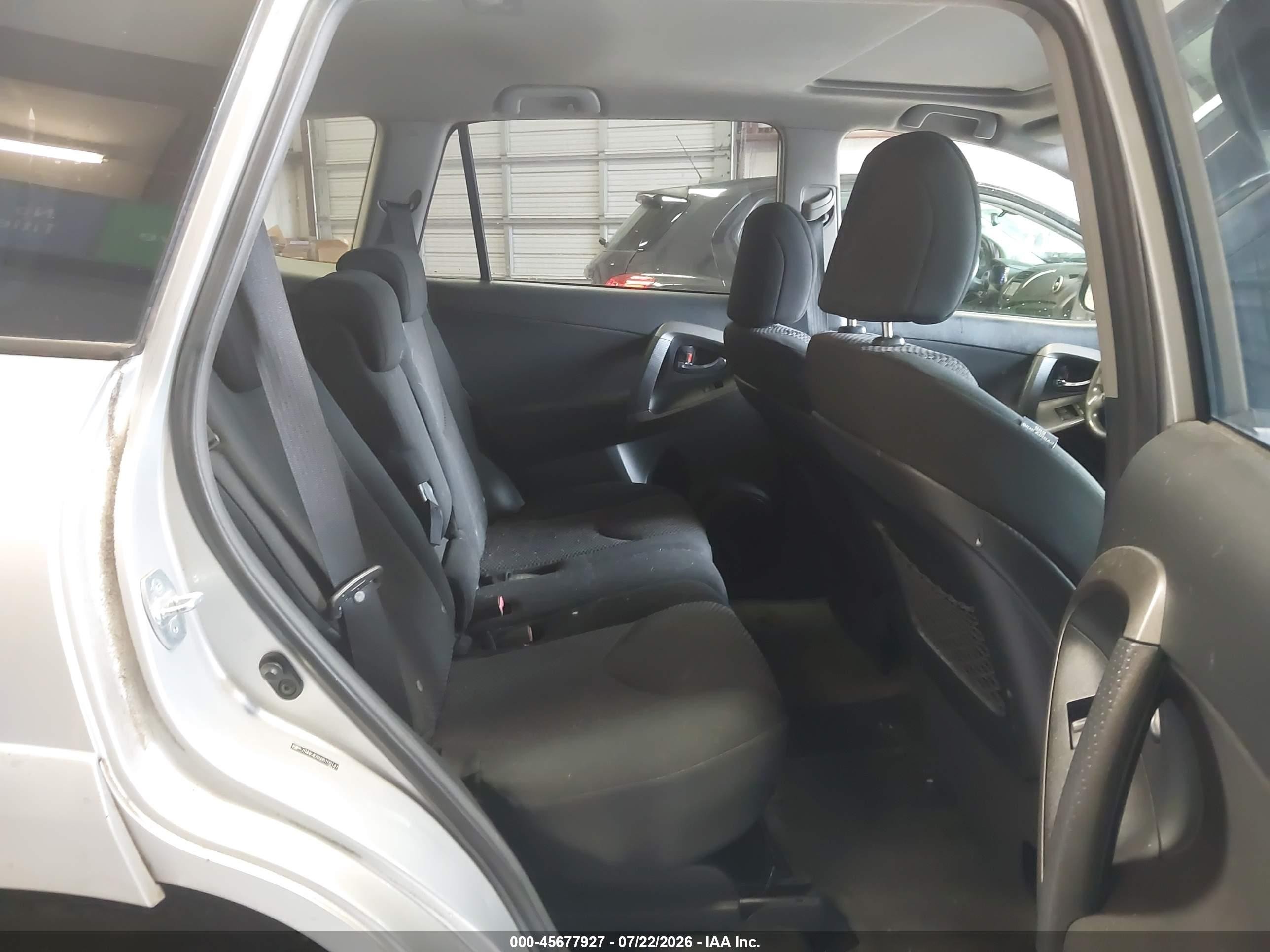 2011 Toyota Rav4 Sport V6 Silver vin: JTMRK4DV6B5102147